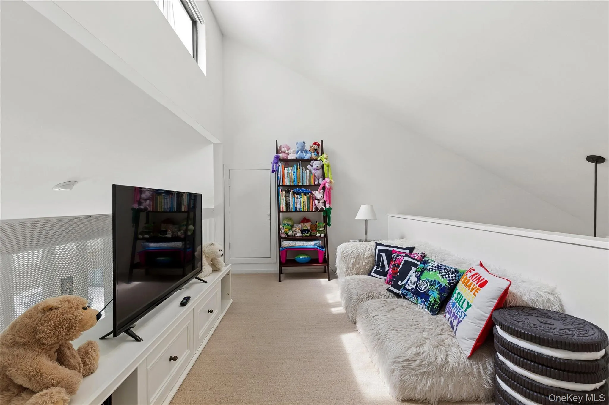 18 Quail Run, Southampton, NY, 4 Bedrooms Bedrooms, 9 Rooms Rooms,3 BathroomsBathrooms,Residential Lease,For Rent,Quail,0,977458 18 Quail Run, Southampton, NY, 4 Bedrooms Bedrooms, 9 Rooms Rooms,3 BathroomsBathrooms,Residential Lease,For Rent,Quail,0,977458