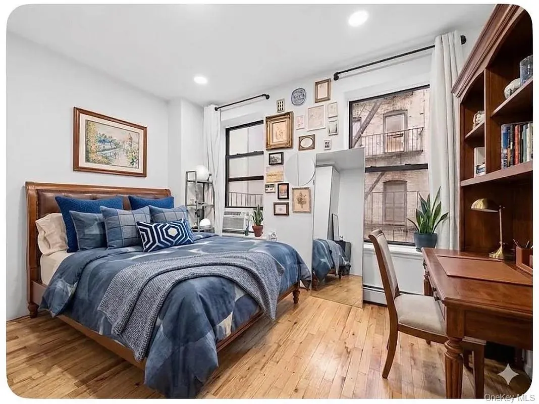 319 105th Street, New York, NY, 2 Bedrooms Bedrooms, 5 Rooms Rooms,1 BathroomBathrooms,Residential,For Rent,105th,0,977466 319 105th Street, New York, NY, 2 Bedrooms Bedrooms, 5 Rooms Rooms,1 BathroomBathrooms,Residential,For Rent,105th,0,977466