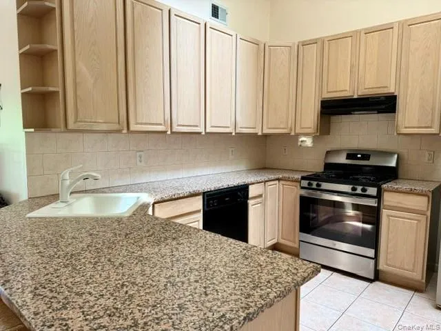 2807 Eve Ann Drive, Brookhaven, NY, 2 Bedrooms Bedrooms, 6 Rooms Rooms,2 BathroomsBathrooms,Residential,For Rent,Eve Ann,0,977472 2807 Eve Ann Drive, Brookhaven, NY, 2 Bedrooms Bedrooms, 6 Rooms Rooms,2 BathroomsBathrooms,Residential,For Rent,Eve Ann,0,977472