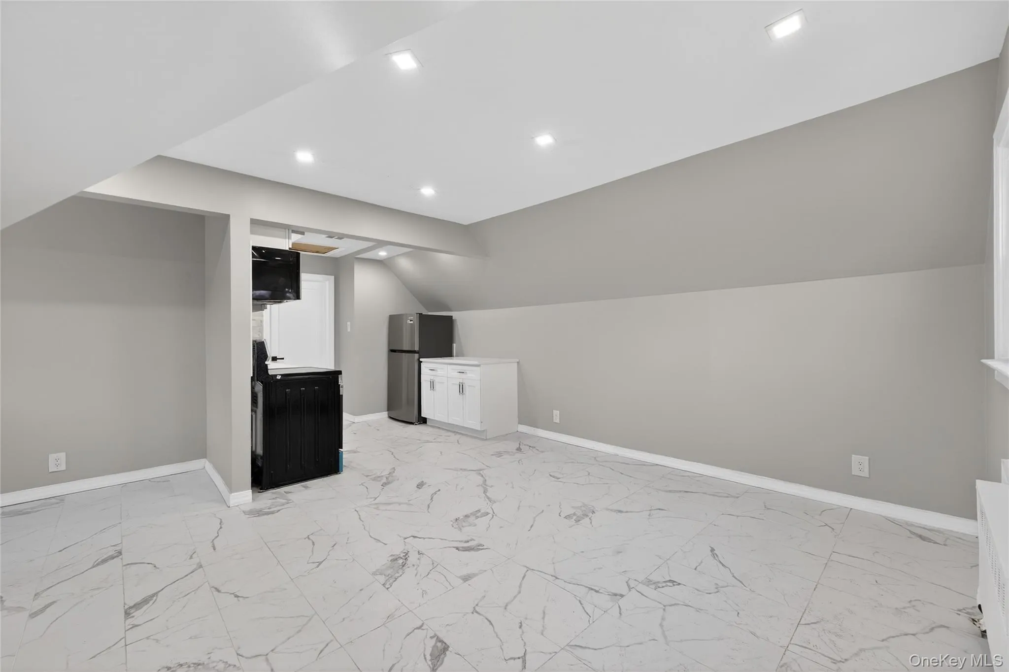 24930 147th Road, New York, NY, 3 Bedrooms Bedrooms, 11 Rooms Rooms,3 BathroomsBathrooms,Residential,For Rent,147th,0,977475 24930 147th Road, New York, NY, 3 Bedrooms Bedrooms, 11 Rooms Rooms,3 BathroomsBathrooms,Residential,For Rent,147th,0,977475