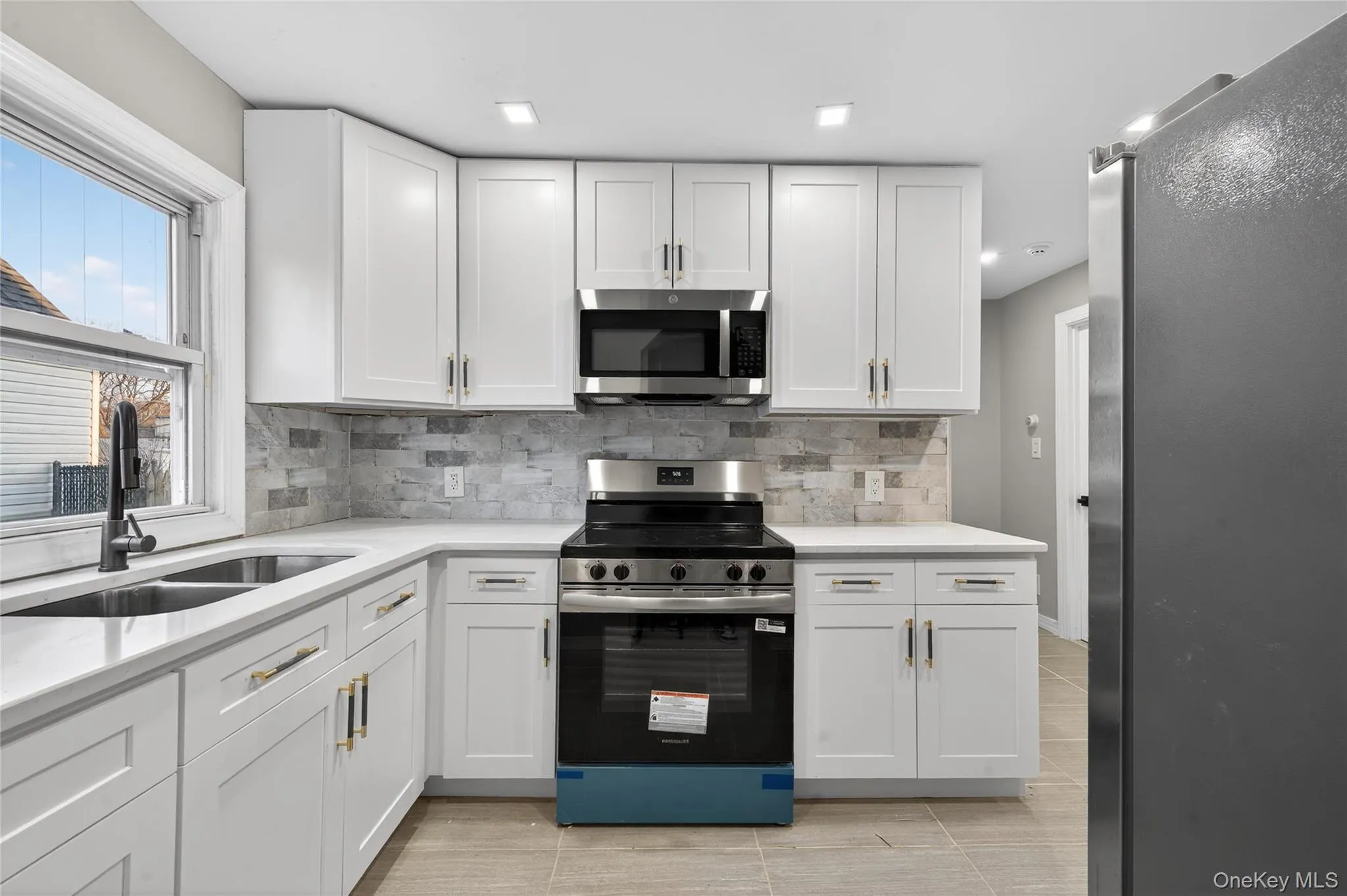 24930 147th Road, New York, NY, 3 Bedrooms Bedrooms, 11 Rooms Rooms,3 BathroomsBathrooms,Residential,For Rent,147th,0,977475 24930 147th Road, New York, NY, 3 Bedrooms Bedrooms, 11 Rooms Rooms,3 BathroomsBathrooms,Residential,For Rent,147th,0,977475