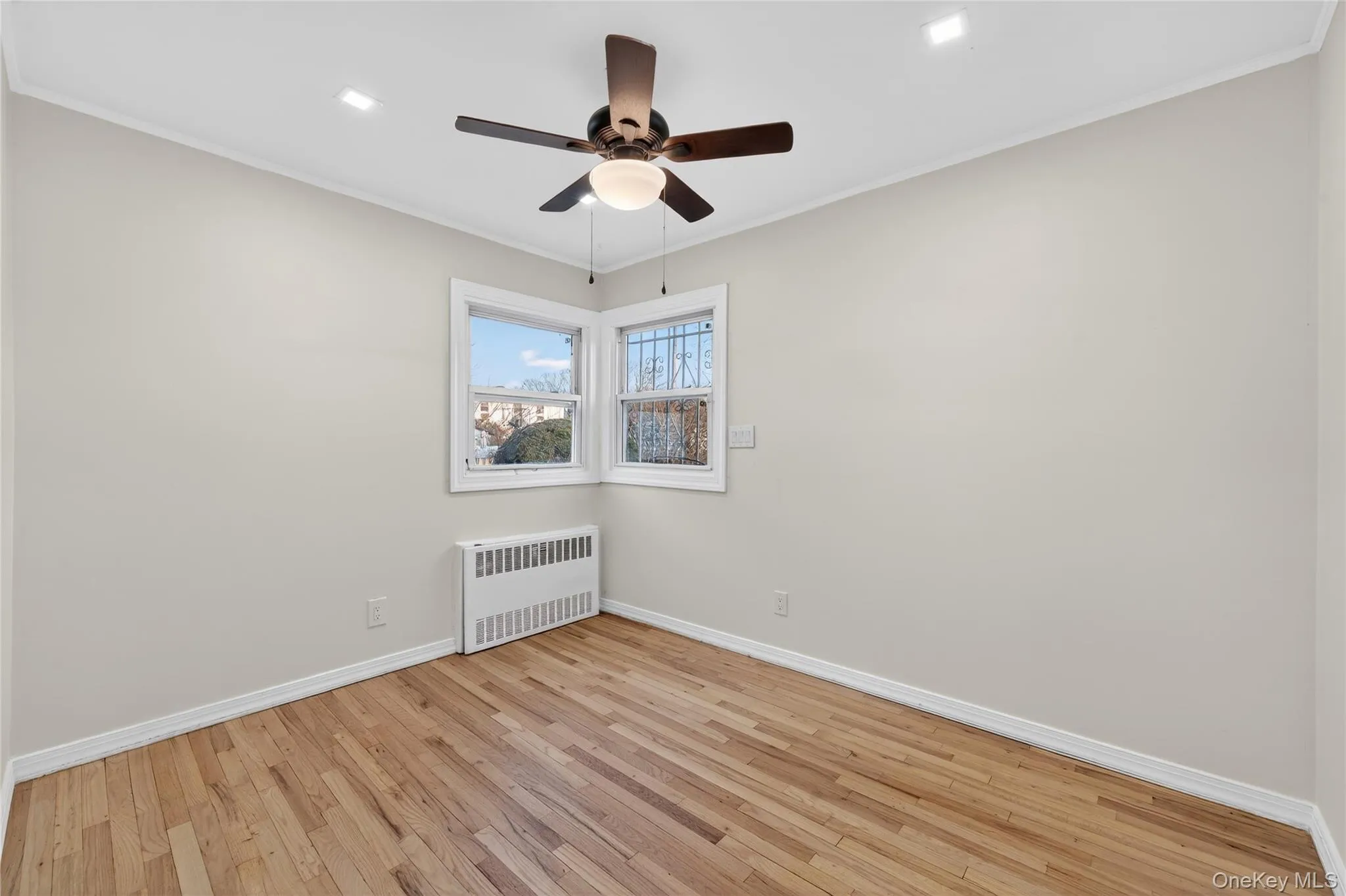 24930 147th Road, New York, NY, 3 Bedrooms Bedrooms, 11 Rooms Rooms,3 BathroomsBathrooms,Residential,For Rent,147th,0,977475 24930 147th Road, New York, NY, 3 Bedrooms Bedrooms, 11 Rooms Rooms,3 BathroomsBathrooms,Residential,For Rent,147th,0,977475