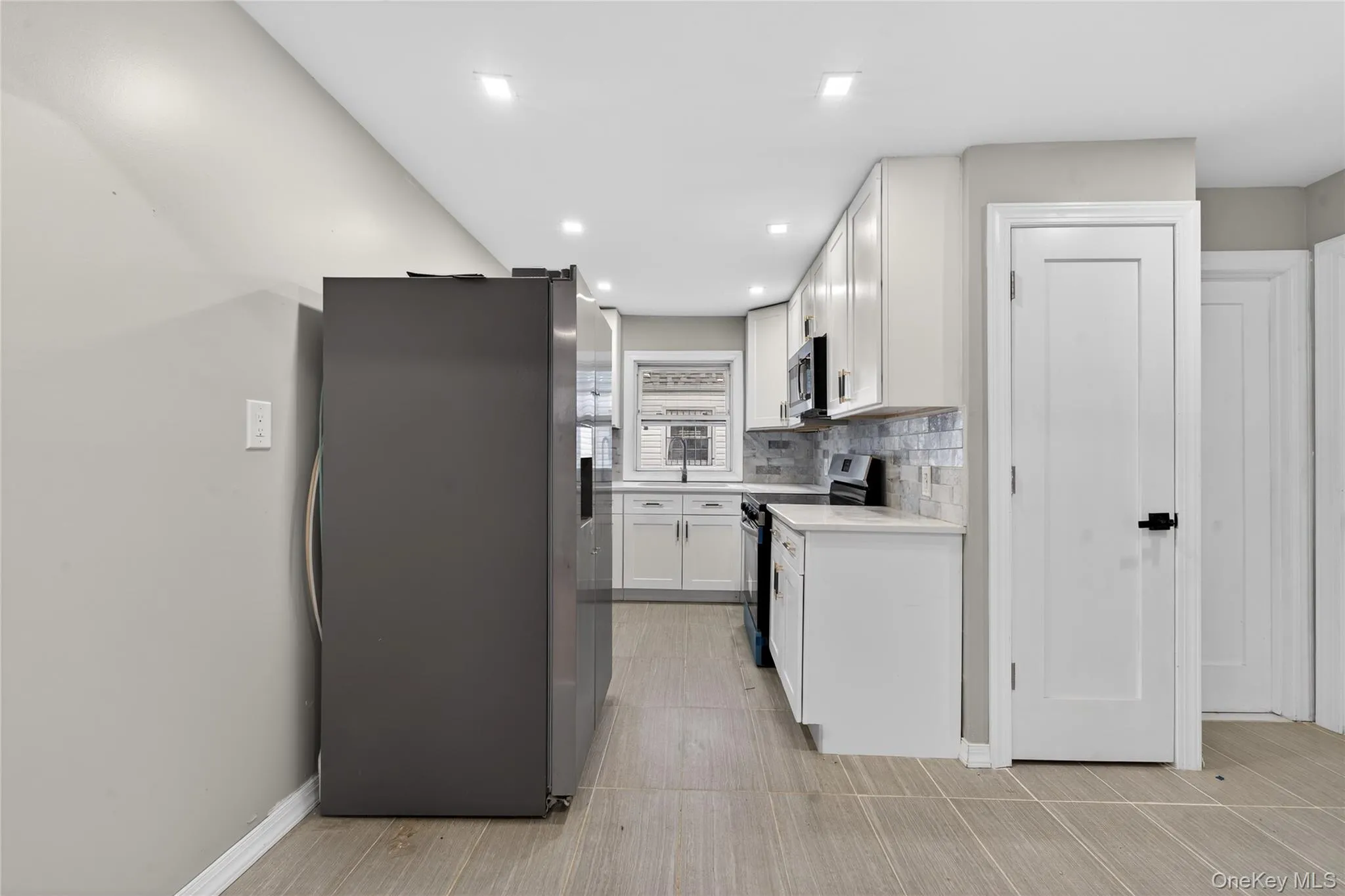 24930 147th Road, New York, NY, 3 Bedrooms Bedrooms, 11 Rooms Rooms,3 BathroomsBathrooms,Residential,For Rent,147th,0,977475 24930 147th Road, New York, NY, 3 Bedrooms Bedrooms, 11 Rooms Rooms,3 BathroomsBathrooms,Residential,For Rent,147th,0,977475