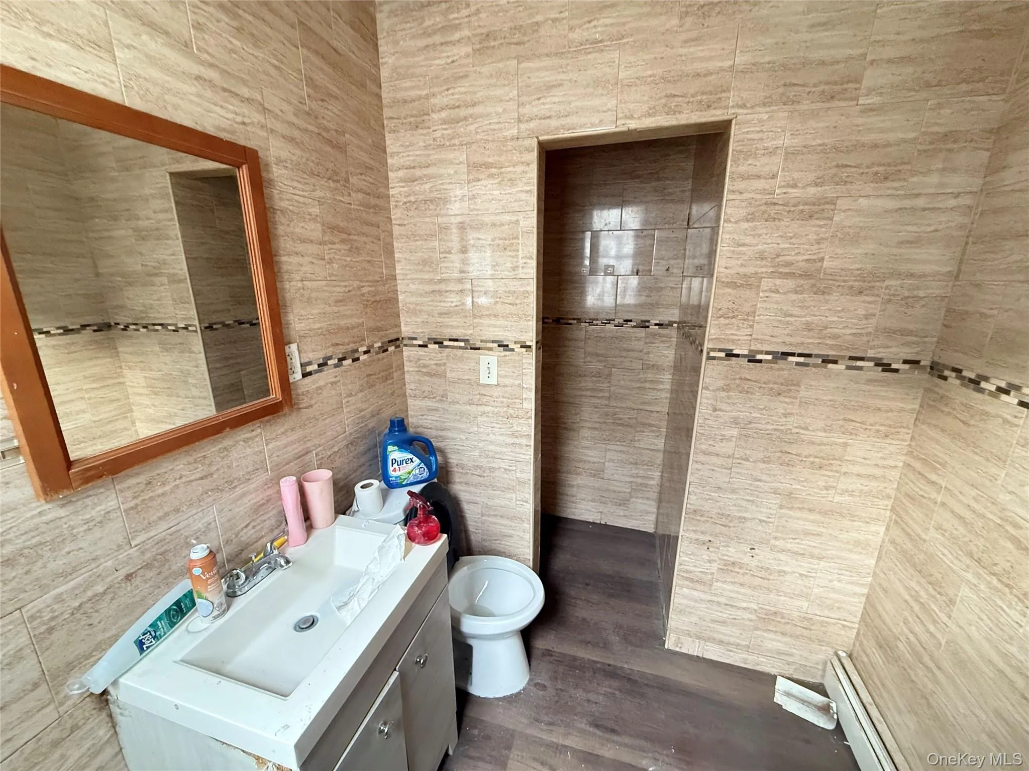 21157 Jamaica Avenue, New York, NY, 2 Bedrooms Bedrooms, 5 Rooms Rooms,1 BathroomBathrooms,Residential Lease,For Rent,Jamaica,0,977477 21157 Jamaica Avenue, New York, NY, 2 Bedrooms Bedrooms, 5 Rooms Rooms,1 BathroomBathrooms,Residential Lease,For Rent,Jamaica,0,977477