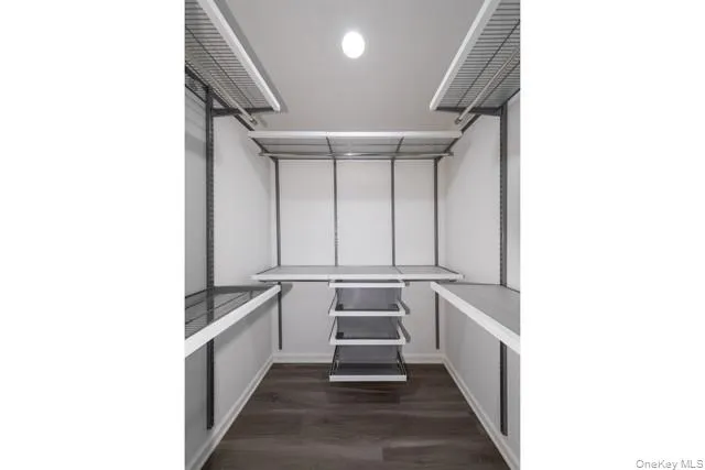 1 Charles Pond Drive, Brookhaven, NY, 2 Bedrooms Bedrooms, 5 Rooms Rooms,2 BathroomsBathrooms,Residential Lease,For Rent,Charles Pond,0,977486 1 Charles Pond Drive, Brookhaven, NY, 2 Bedrooms Bedrooms, 5 Rooms Rooms,2 BathroomsBathrooms,Residential Lease,For Rent,Charles Pond,0,977486