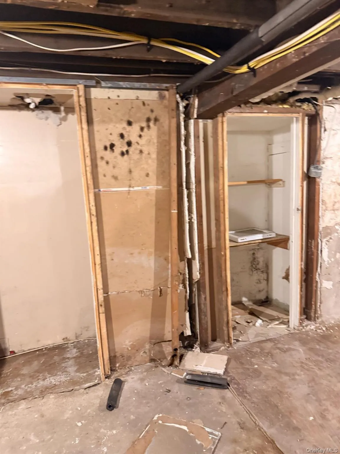 159 Stewart Avenue, Hempstead, NY, 3 Bedrooms Bedrooms, 7 Rooms Rooms,1 BathroomBathrooms,Residential,For Rent,Stewart,0,977490 159 Stewart Avenue, Hempstead, NY, 3 Bedrooms Bedrooms, 7 Rooms Rooms,1 BathroomBathrooms,Residential,For Rent,Stewart,0,977490