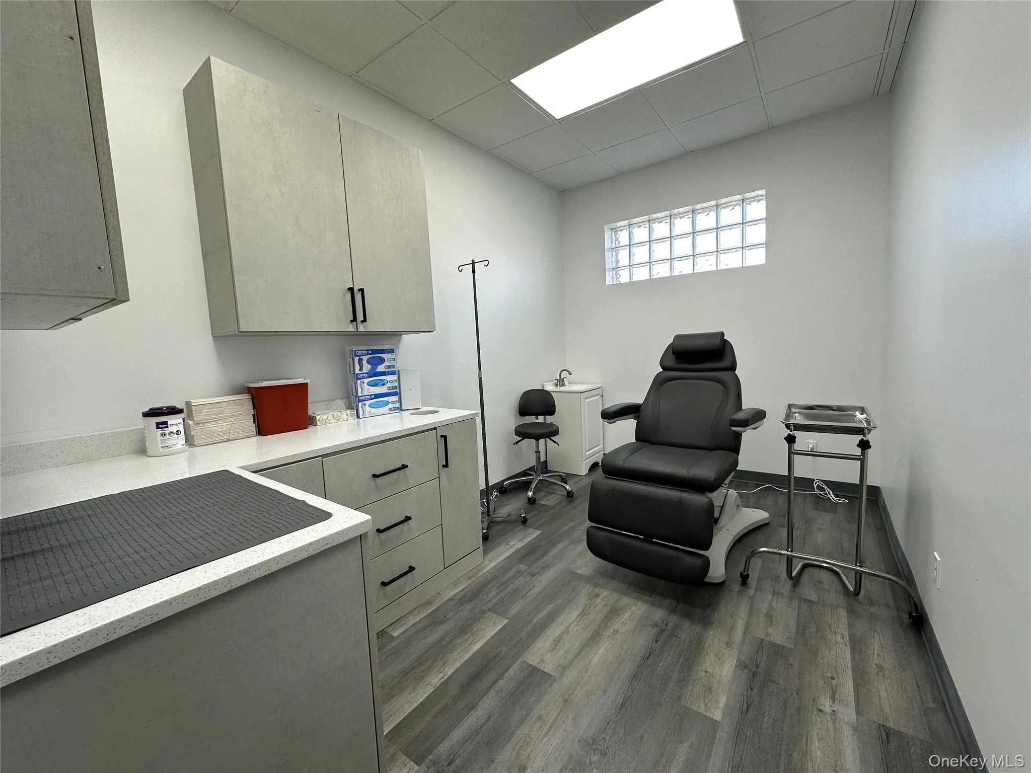 72 Fulton Avenue, Hempstead, NY, ,Commercial Lease,For Rent,Fulton,0,977539 72 Fulton Avenue, Hempstead, NY, ,Commercial Lease,For Rent,Fulton,0,977539