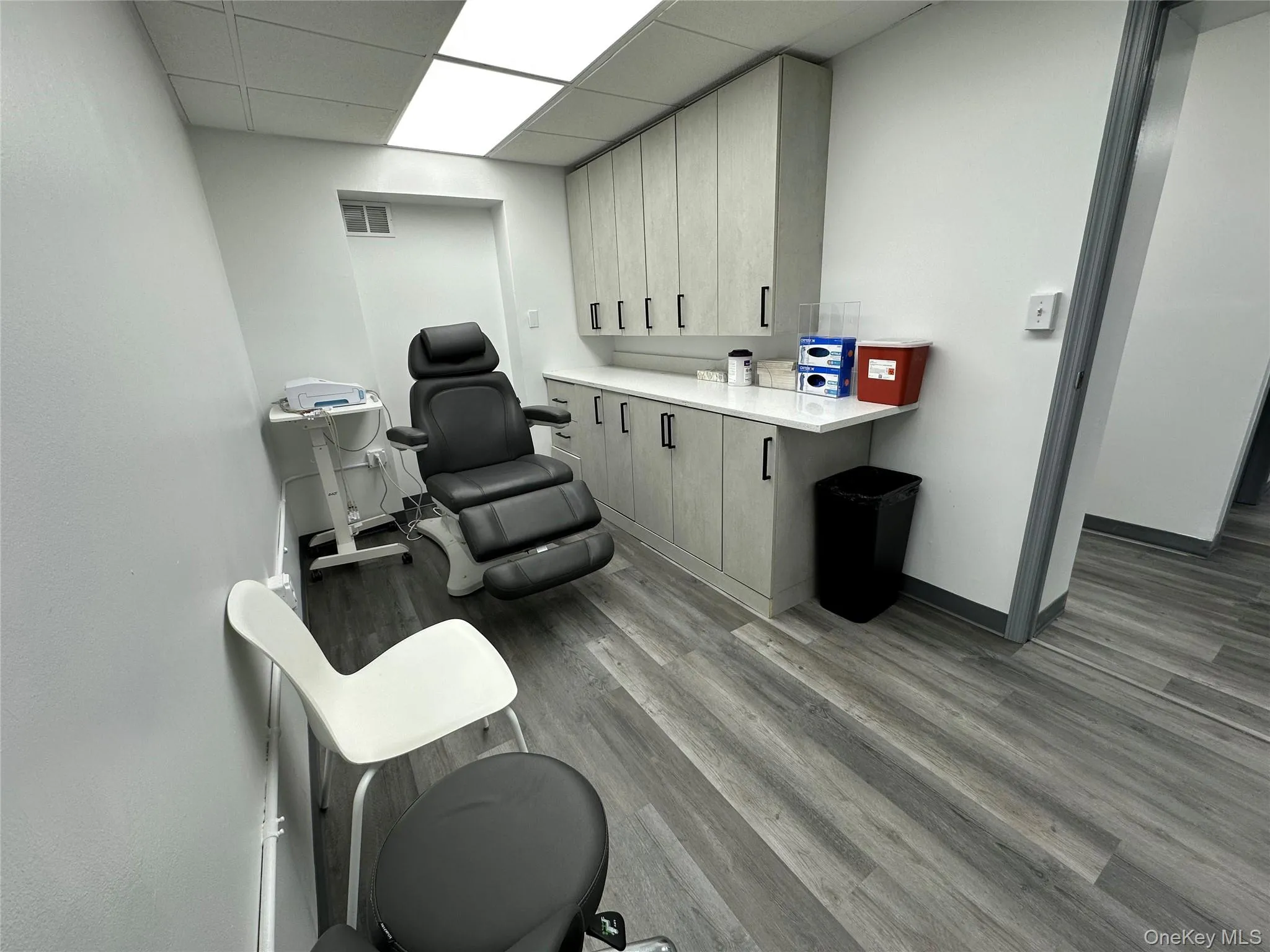 72 Fulton Avenue, Hempstead, NY, ,Commercial Lease,For Rent,Fulton,0,977539 72 Fulton Avenue, Hempstead, NY, ,Commercial Lease,For Rent,Fulton,0,977539