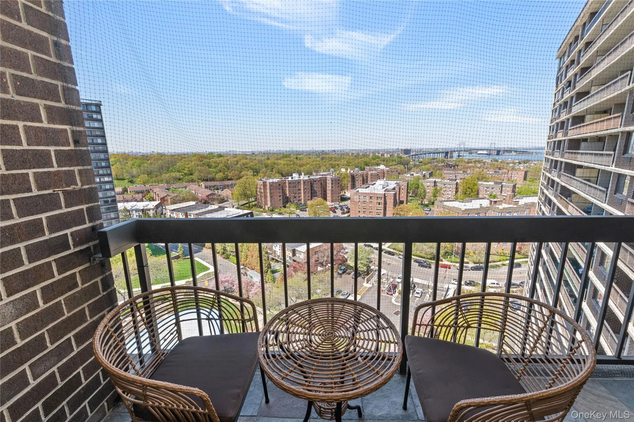 2 Bay Club Drive, New York, NY, 2 Bedrooms Bedrooms, 5 Rooms Rooms,2 BathroomsBathrooms,Residential,For Rent,Bay Club,0,977544 2 Bay Club Drive, New York, NY, 2 Bedrooms Bedrooms, 5 Rooms Rooms,2 BathroomsBathrooms,Residential,For Rent,Bay Club,0,977544