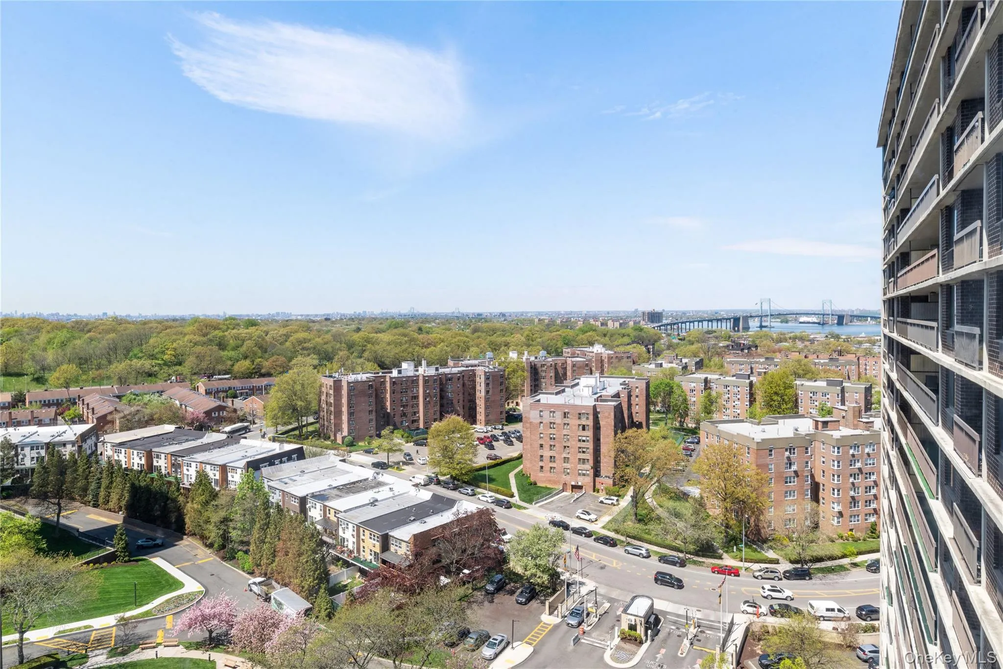 2 Bay Club Drive, New York, NY, 2 Bedrooms Bedrooms, 5 Rooms Rooms,2 BathroomsBathrooms,Residential,For Rent,Bay Club,0,977544 2 Bay Club Drive, New York, NY, 2 Bedrooms Bedrooms, 5 Rooms Rooms,2 BathroomsBathrooms,Residential,For Rent,Bay Club,0,977544