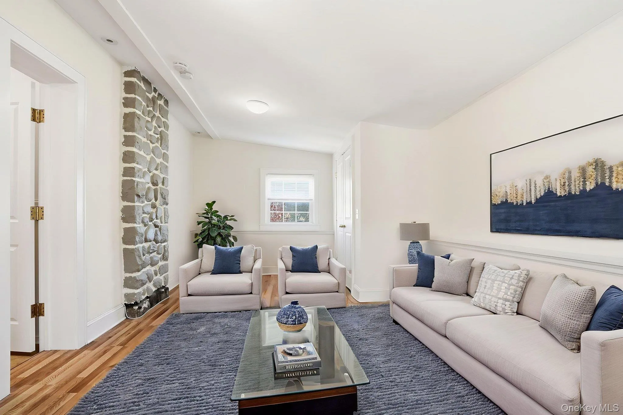 Relaxation Hub. Virtually staged Relaxation Hub. Virtually staged