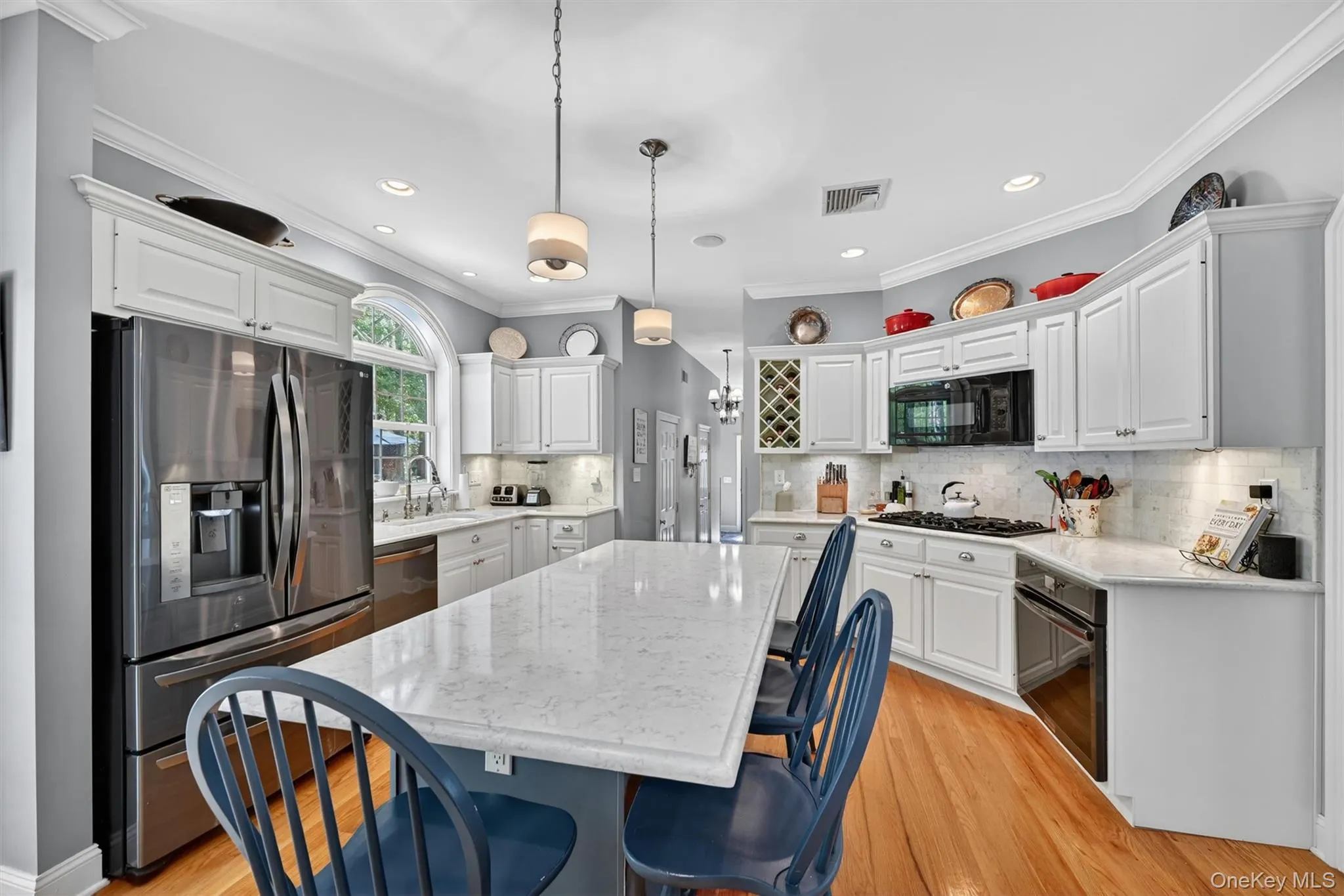 Kitchen with hardwood floors Kitchen with hardwood floors