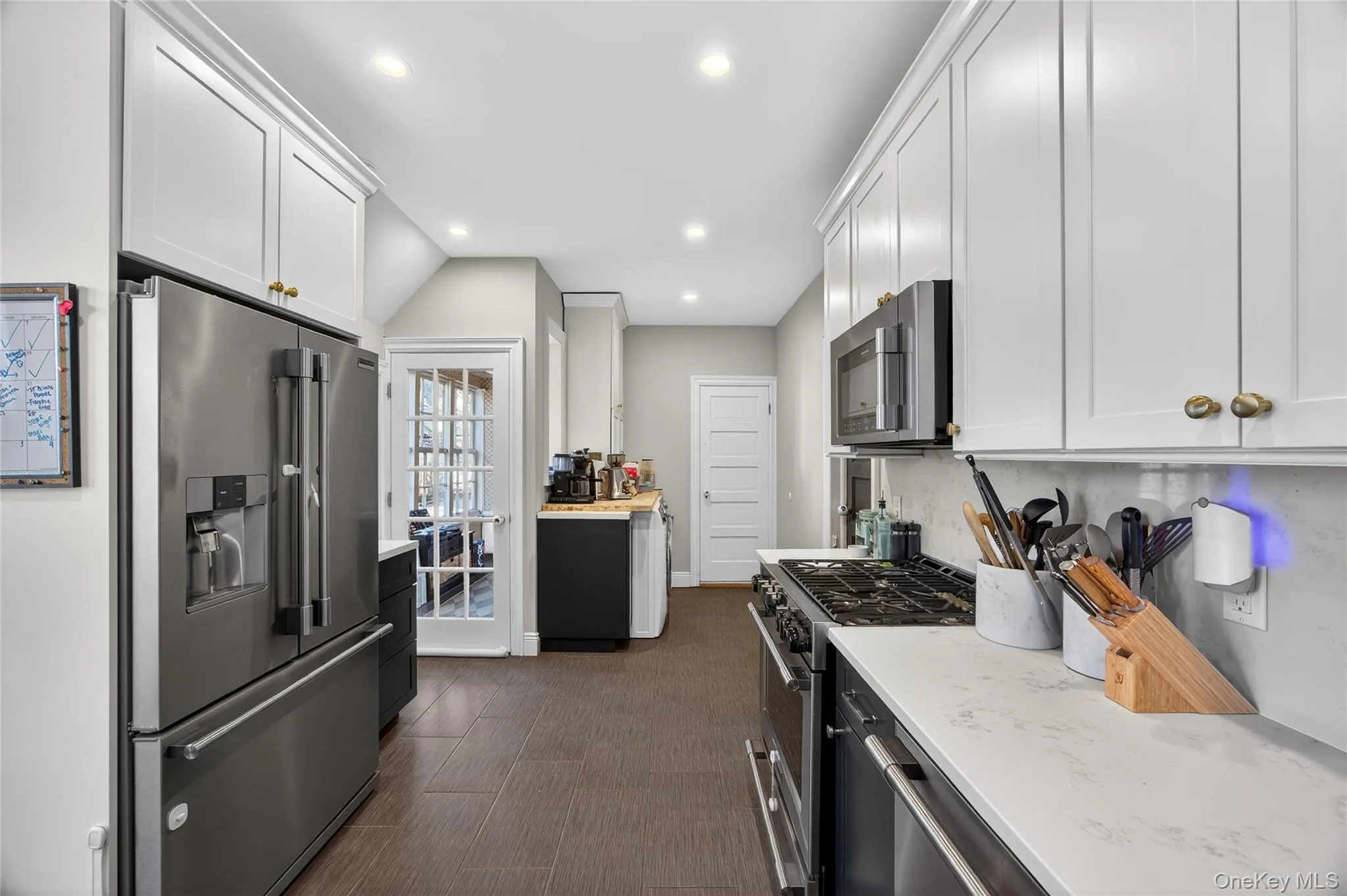 121 Morris Avenue, Hempstead, NY, 4 Bedrooms Bedrooms, 9 Rooms Rooms,2 BathroomsBathrooms,Residential Lease,For Rent,Morris,0,977568 121 Morris Avenue, Hempstead, NY, 4 Bedrooms Bedrooms, 9 Rooms Rooms,2 BathroomsBathrooms,Residential Lease,For Rent,Morris,0,977568