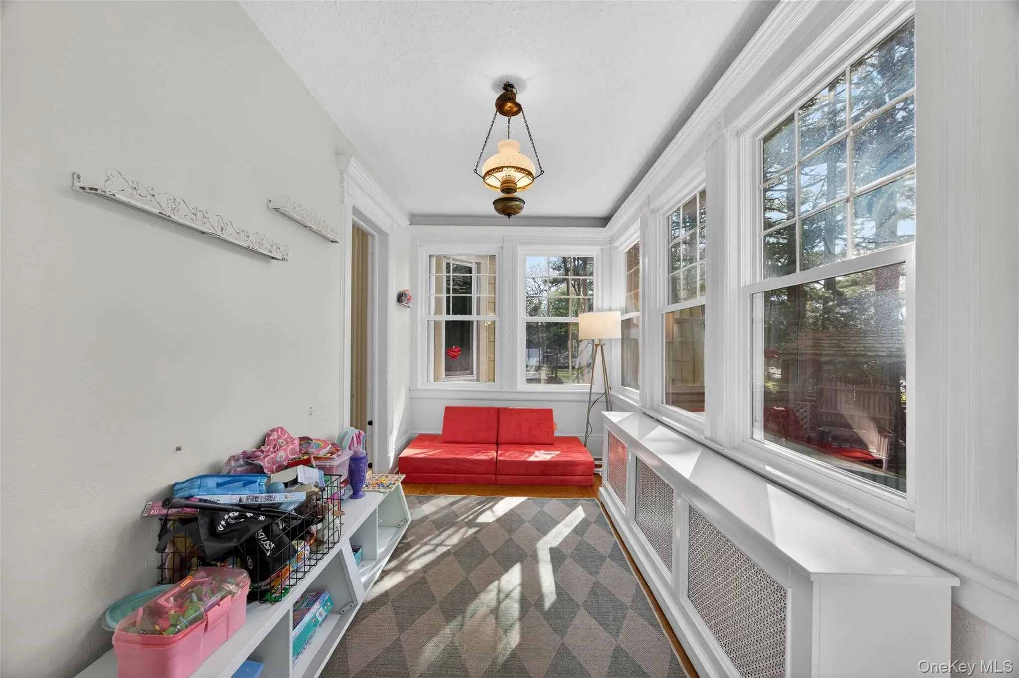 121 Morris Avenue, Hempstead, NY, 4 Bedrooms Bedrooms, 9 Rooms Rooms,2 BathroomsBathrooms,Residential Lease,For Rent,Morris,0,977568 121 Morris Avenue, Hempstead, NY, 4 Bedrooms Bedrooms, 9 Rooms Rooms,2 BathroomsBathrooms,Residential Lease,For Rent,Morris,0,977568