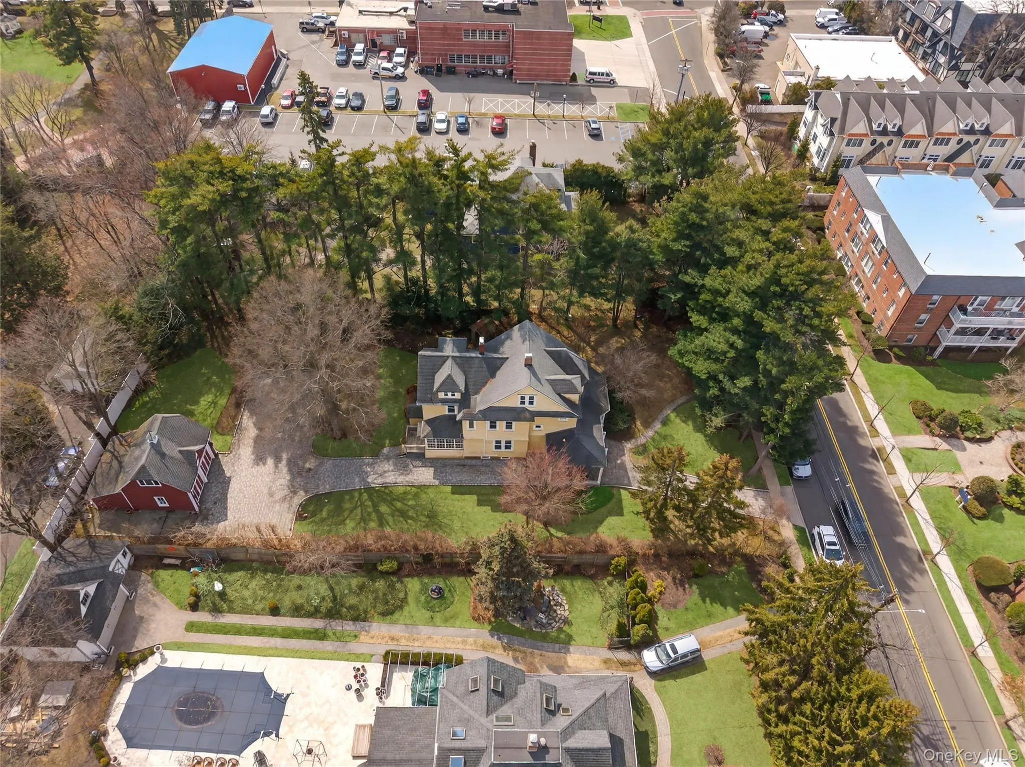 121 Morris Avenue, Hempstead, NY, 4 Bedrooms Bedrooms, 9 Rooms Rooms,2 BathroomsBathrooms,Residential Lease,For Rent,Morris,0,977568 121 Morris Avenue, Hempstead, NY, 4 Bedrooms Bedrooms, 9 Rooms Rooms,2 BathroomsBathrooms,Residential Lease,For Rent,Morris,0,977568