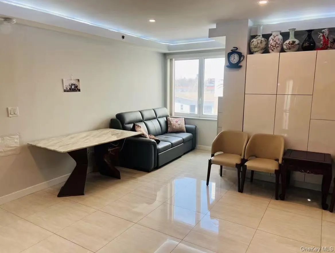 15815 Union Turnpike, New York, NY, 1 Bedroom Bedrooms, 3 Rooms Rooms,1 BathroomBathrooms,Residential,For Rent,Union,0,977595 15815 Union Turnpike, New York, NY, 1 Bedroom Bedrooms, 3 Rooms Rooms,1 BathroomBathrooms,Residential,For Rent,Union,0,977595