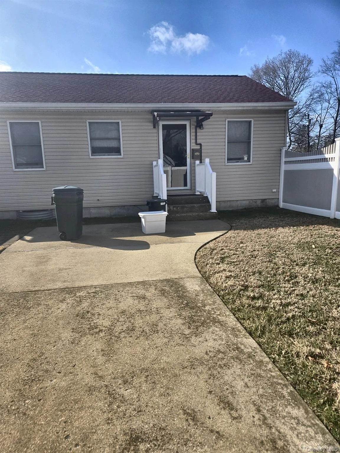 21 Wyant Avenue, Islip, NY, 1 Bedroom Bedrooms, 4 Rooms Rooms,1 BathroomBathrooms,Residential Lease,For Rent,Wyant,0,977597 21 Wyant Avenue, Islip, NY, 1 Bedroom Bedrooms, 4 Rooms Rooms,1 BathroomBathrooms,Residential Lease,For Rent,Wyant,0,977597