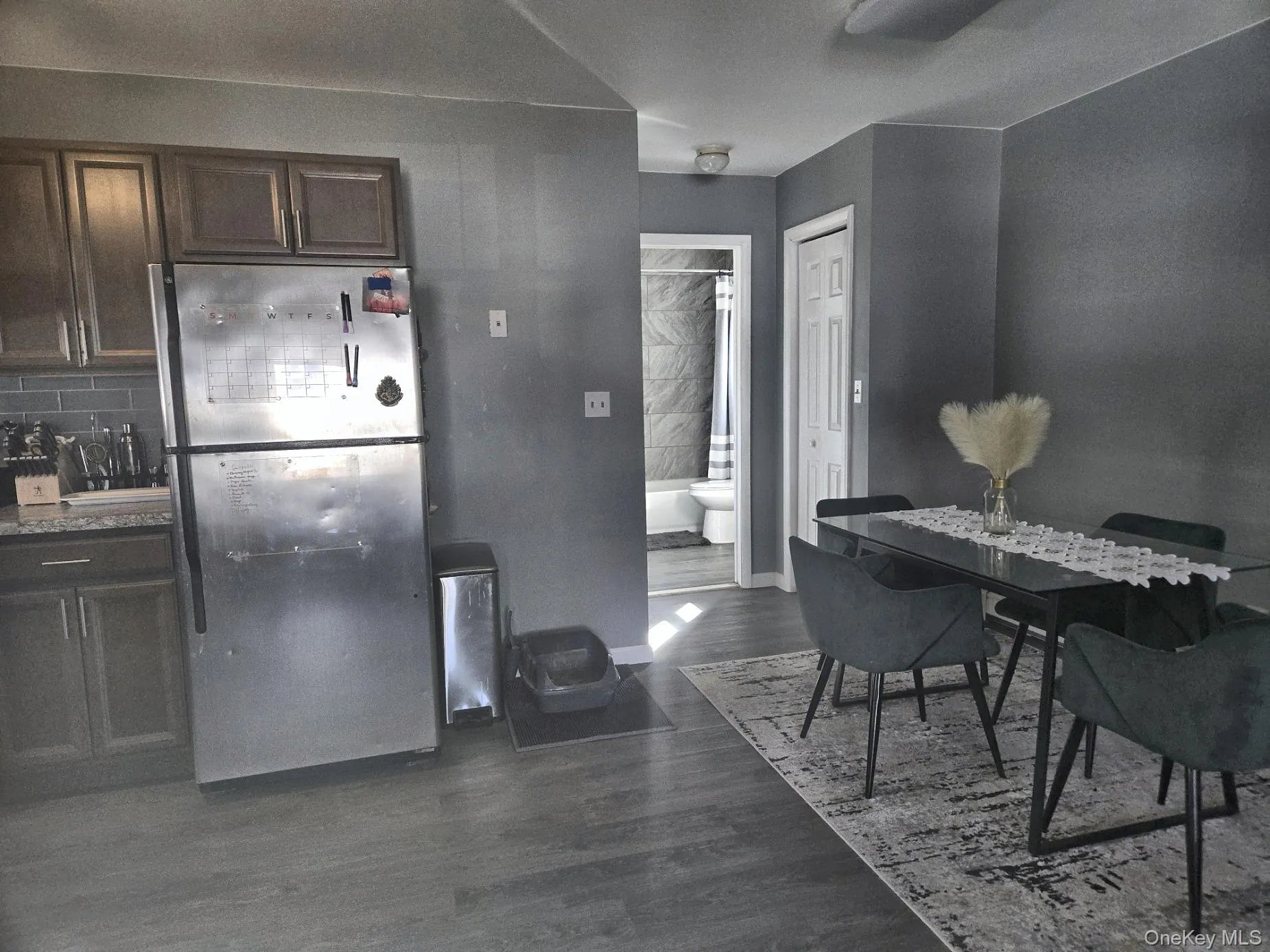 21 Wyant Avenue, Islip, NY, 1 Bedroom Bedrooms, 4 Rooms Rooms,1 BathroomBathrooms,Residential Lease,For Rent,Wyant,0,977597 21 Wyant Avenue, Islip, NY, 1 Bedroom Bedrooms, 4 Rooms Rooms,1 BathroomBathrooms,Residential Lease,For Rent,Wyant,0,977597