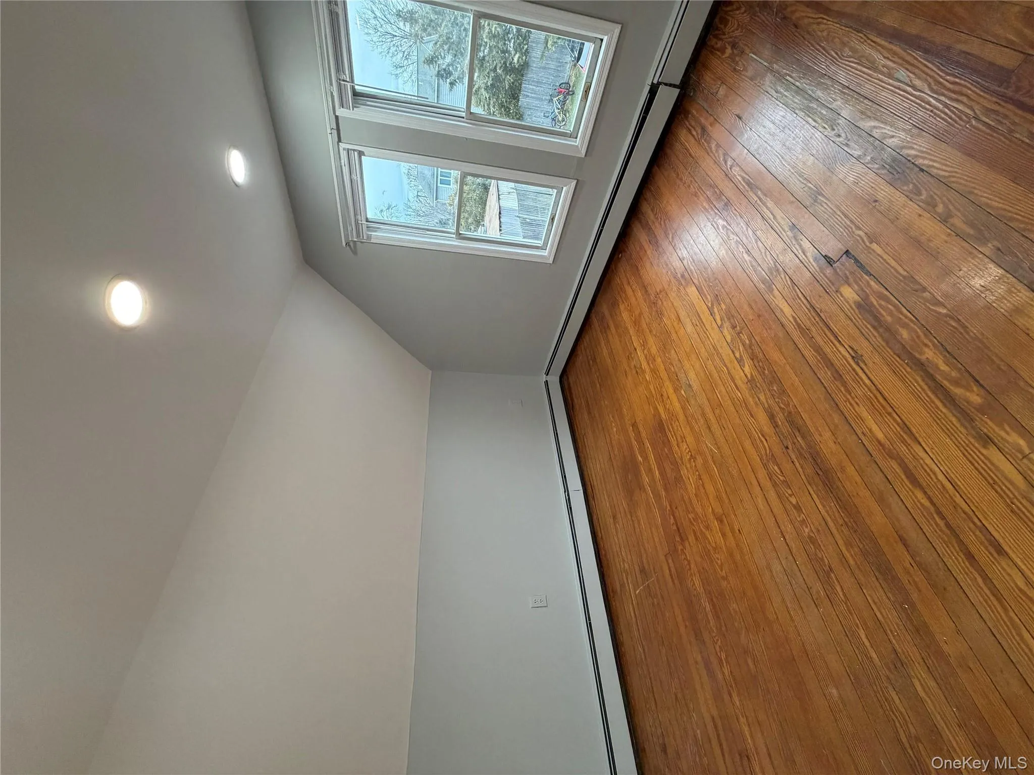 7 Atlantic Street, Islip, NY, 2 Bedrooms Bedrooms, 5 Rooms Rooms,1 BathroomBathrooms,Residential Lease,For Rent,Atlantic,0,977619 7 Atlantic Street, Islip, NY, 2 Bedrooms Bedrooms, 5 Rooms Rooms,1 BathroomBathrooms,Residential Lease,For Rent,Atlantic,0,977619