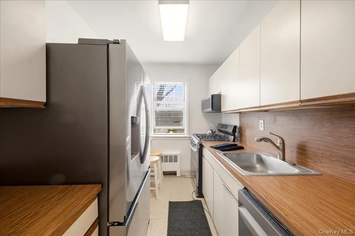 126 Underhill Avenue, Harrison, NY, 1 Bedroom Bedrooms, 3 Rooms Rooms,1 BathroomBathrooms,Residential,For Rent,Underhill,0,977620 126 Underhill Avenue, Harrison, NY, 1 Bedroom Bedrooms, 3 Rooms Rooms,1 BathroomBathrooms,Residential,For Rent,Underhill,0,977620