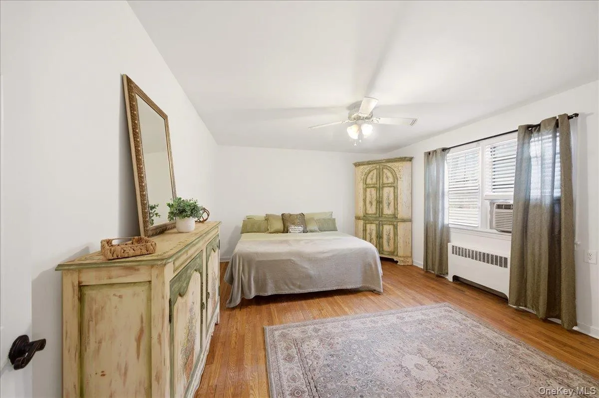 126 Underhill Avenue, Harrison, NY, 1 Bedroom Bedrooms, 3 Rooms Rooms,1 BathroomBathrooms,Residential,For Rent,Underhill,0,977620 126 Underhill Avenue, Harrison, NY, 1 Bedroom Bedrooms, 3 Rooms Rooms,1 BathroomBathrooms,Residential,For Rent,Underhill,0,977620