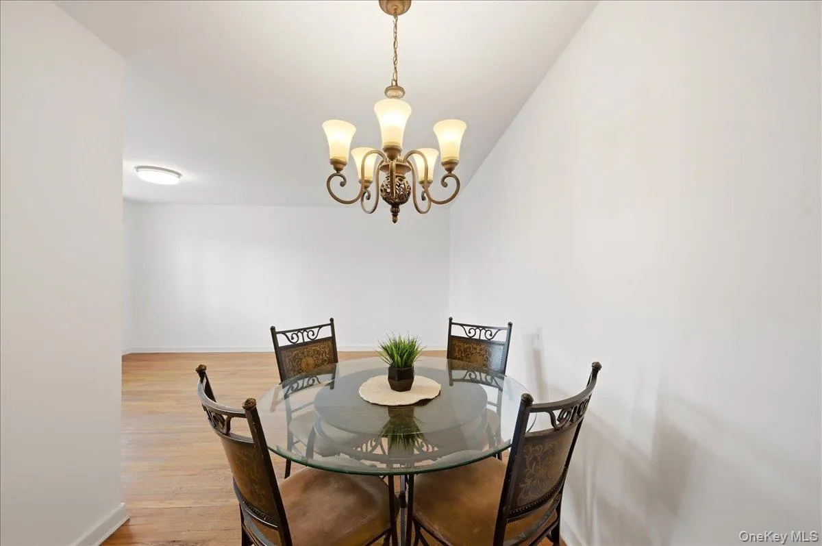 126 Underhill Avenue, Harrison, NY, 1 Bedroom Bedrooms, 3 Rooms Rooms,1 BathroomBathrooms,Residential,For Rent,Underhill,0,977620 126 Underhill Avenue, Harrison, NY, 1 Bedroom Bedrooms, 3 Rooms Rooms,1 BathroomBathrooms,Residential,For Rent,Underhill,0,977620