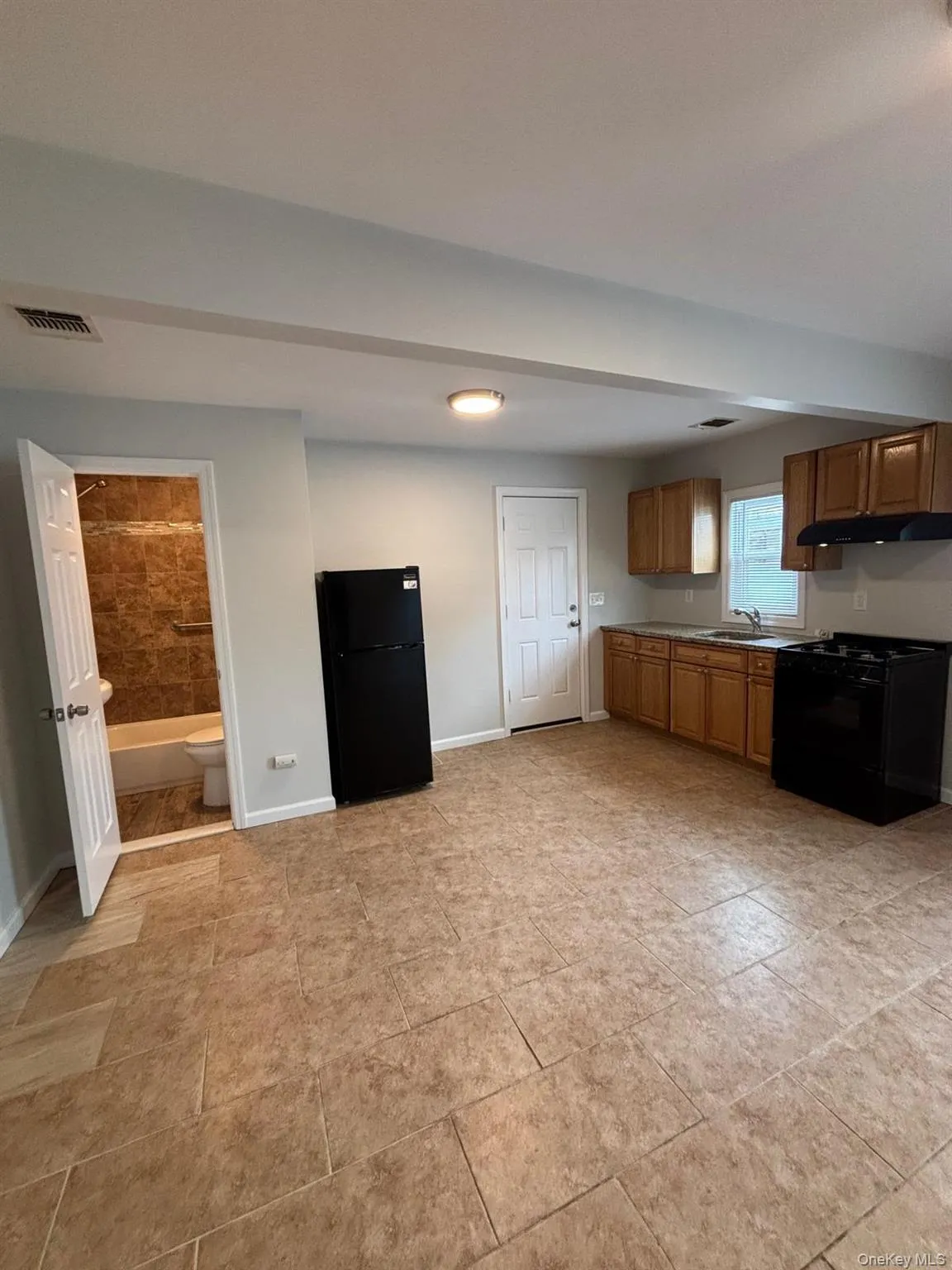 101 Miramar Avenue, Brookhaven, NY, 1 Bedroom Bedrooms, 4 Rooms Rooms,1 BathroomBathrooms,Residential Lease,For Rent,Miramar,0,977622 101 Miramar Avenue, Brookhaven, NY, 1 Bedroom Bedrooms, 4 Rooms Rooms,1 BathroomBathrooms,Residential Lease,For Rent,Miramar,0,977622