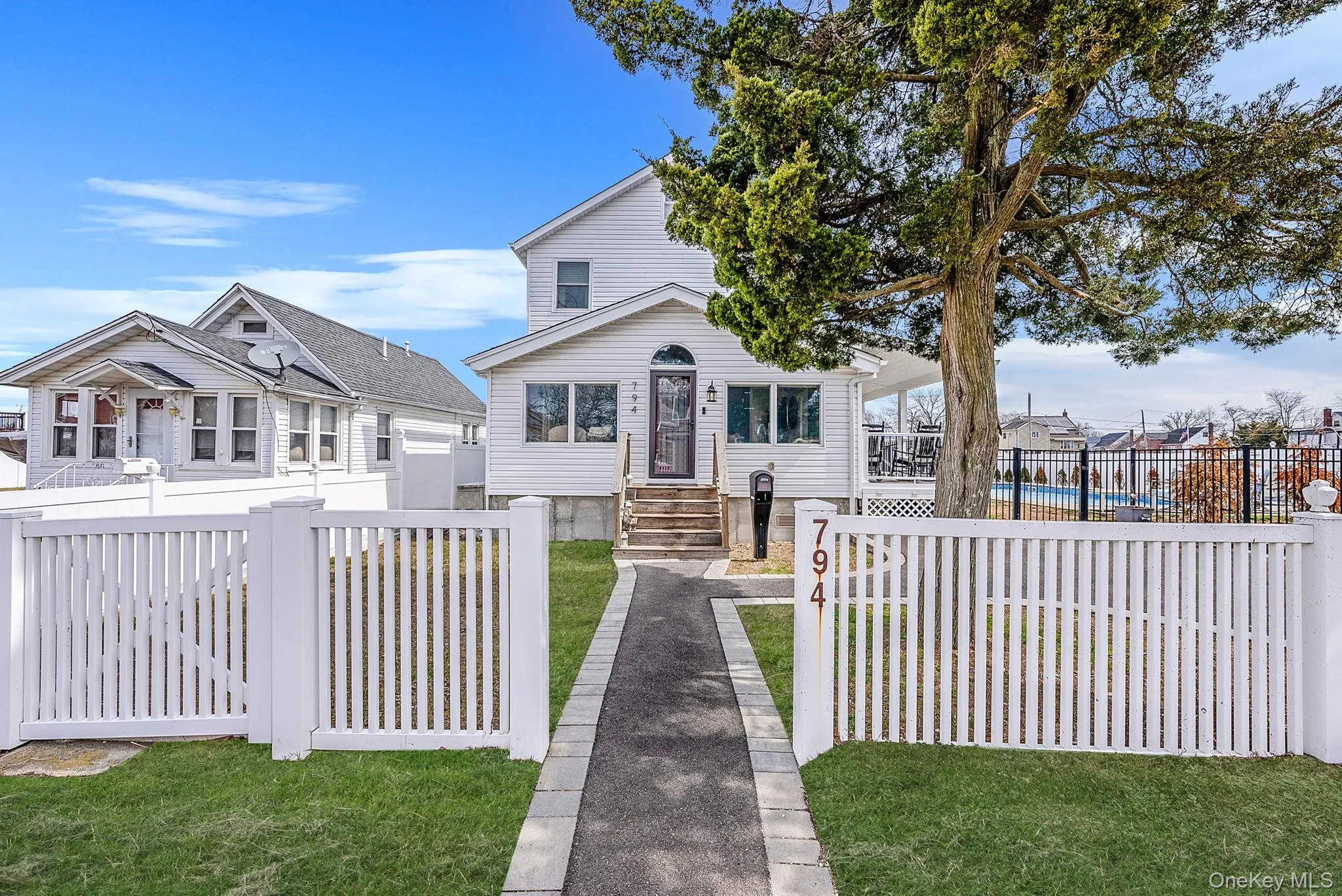 794 Pecan Street, Babylon, NY, 4 Bedrooms Bedrooms, 8 Rooms Rooms,2 BathroomsBathrooms,Residential,For Rent,Pecan,0,977636 794 Pecan Street, Babylon, NY, 4 Bedrooms Bedrooms, 8 Rooms Rooms,2 BathroomsBathrooms,Residential,For Rent,Pecan,0,977636