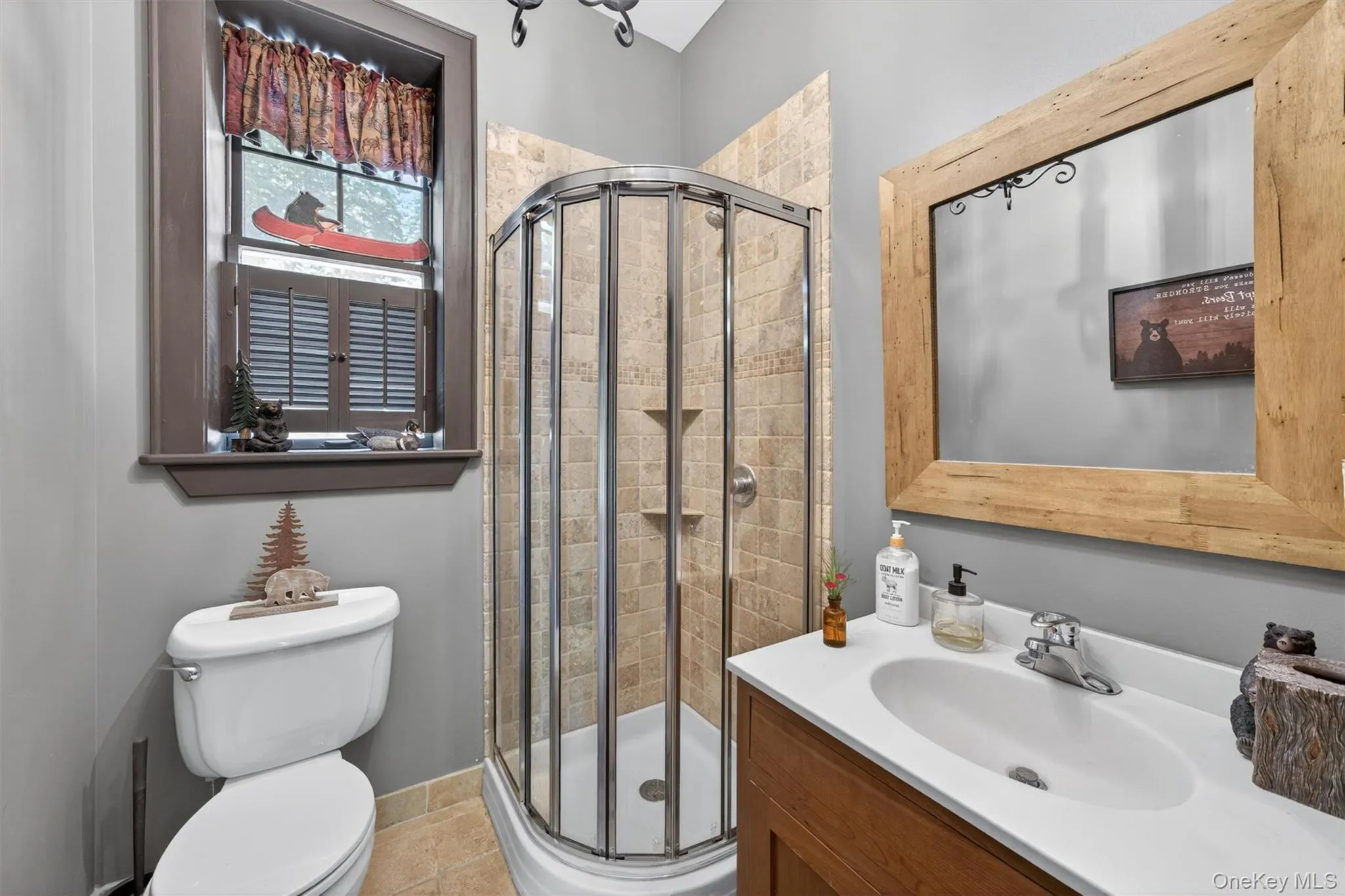 Full bathroom on Main level by Laundry room Full bathroom on Main level by Laundry room