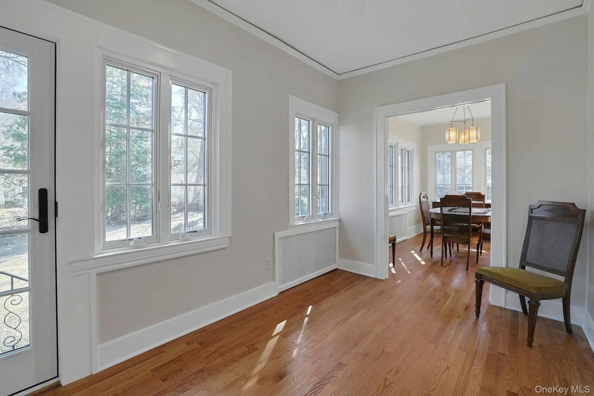 10 Robins Road, New Rochelle, NY, 3 Bedrooms Bedrooms, 8 Rooms Rooms,1 BathroomBathrooms,Residential Lease,For Rent,Robins,0,977659 10 Robins Road, New Rochelle, NY, 3 Bedrooms Bedrooms, 8 Rooms Rooms,1 BathroomBathrooms,Residential Lease,For Rent,Robins,0,977659
