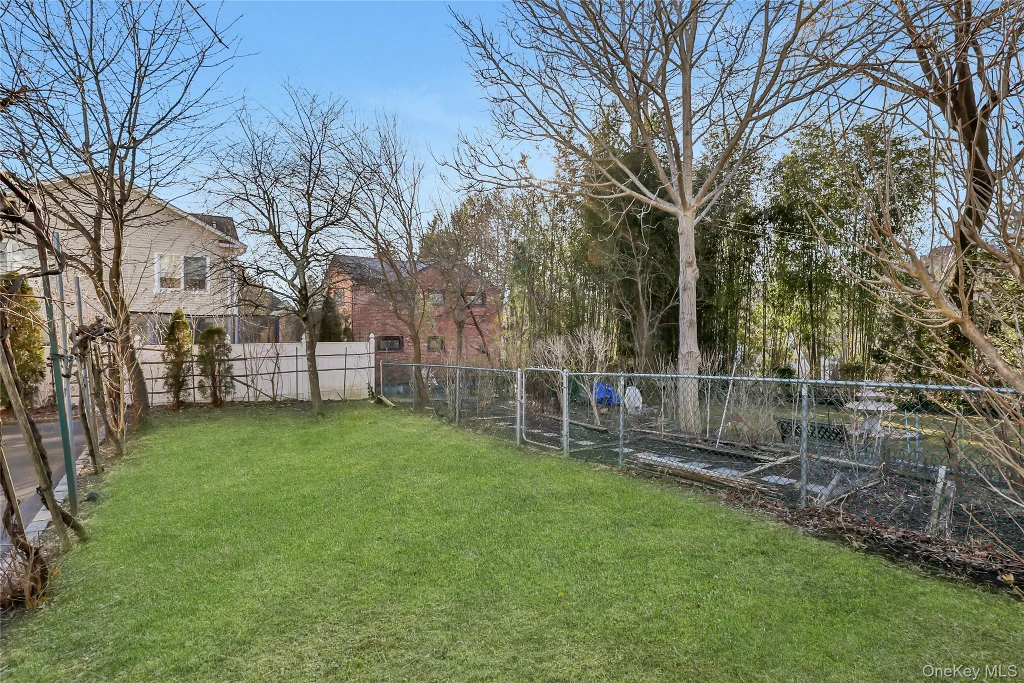 16 Grand Boulevard, Eastchester, NY, 5 Bedrooms Bedrooms, 12 Rooms Rooms,5 BathroomsBathrooms,Residential Lease,For Rent,Grand,0,977662 16 Grand Boulevard, Eastchester, NY, 5 Bedrooms Bedrooms, 12 Rooms Rooms,5 BathroomsBathrooms,Residential Lease,For Rent,Grand,0,977662