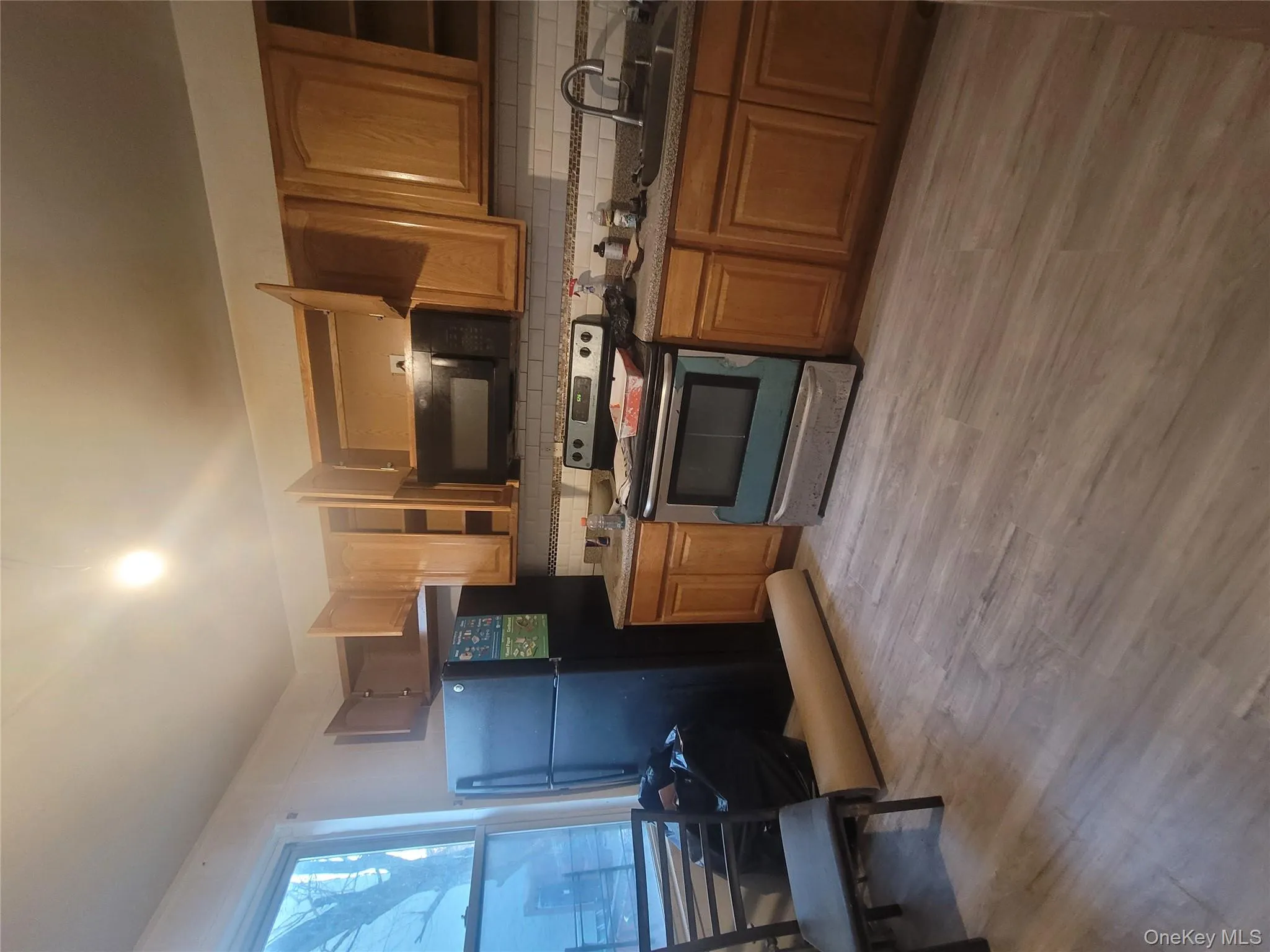3553 Holland Avenue, New York, NY, 3 Bedrooms Bedrooms, 6 Rooms Rooms,1 BathroomBathrooms,Residential Lease,For Rent,Holland Avenue,0,977668 3553 Holland Avenue, New York, NY, 3 Bedrooms Bedrooms, 6 Rooms Rooms,1 BathroomBathrooms,Residential Lease,For Rent,Holland Avenue,0,977668