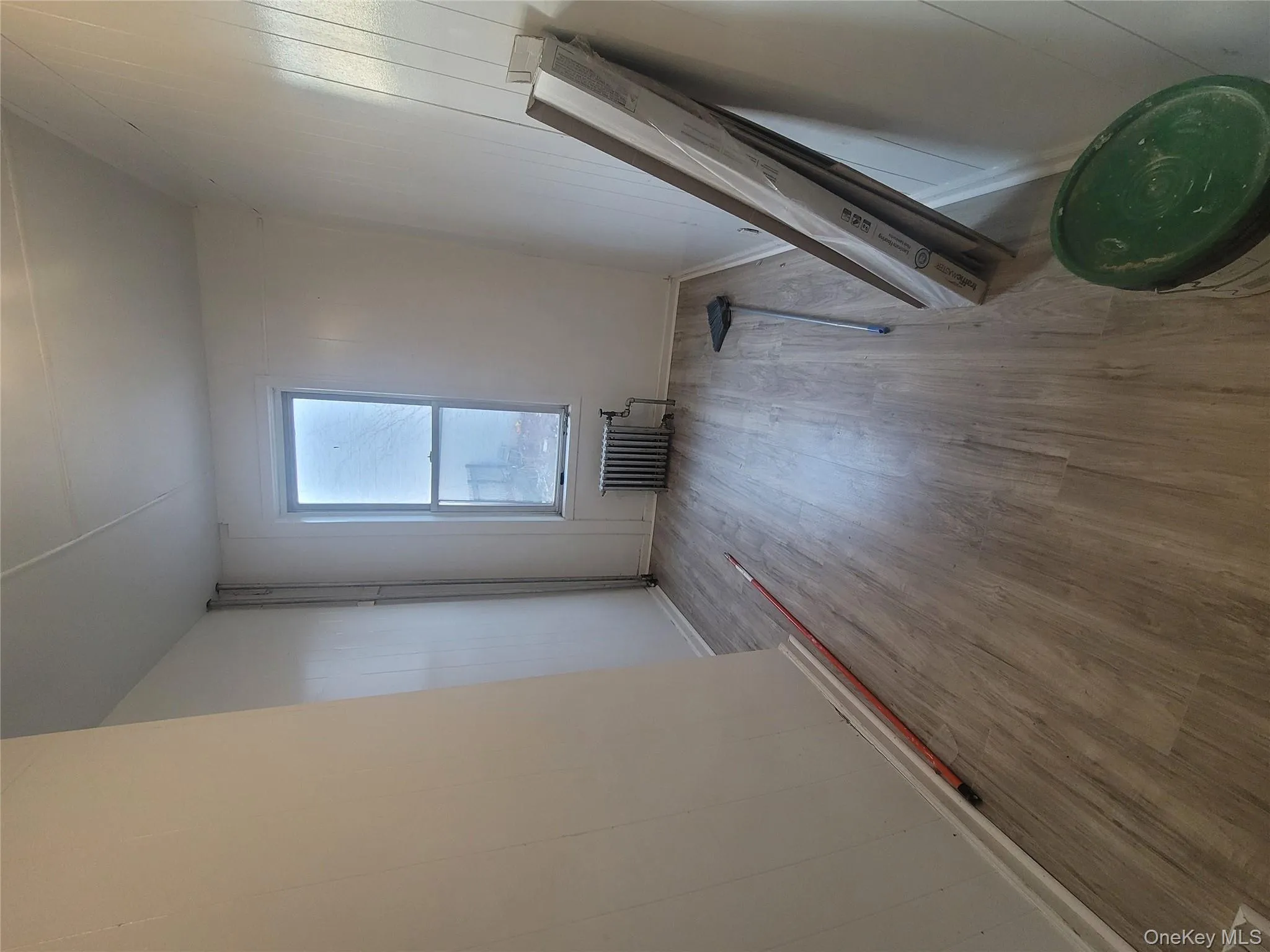 3553 Holland Avenue, New York, NY, 3 Bedrooms Bedrooms, 6 Rooms Rooms,1 BathroomBathrooms,Residential Lease,For Rent,Holland Avenue,0,977668 3553 Holland Avenue, New York, NY, 3 Bedrooms Bedrooms, 6 Rooms Rooms,1 BathroomBathrooms,Residential Lease,For Rent,Holland Avenue,0,977668