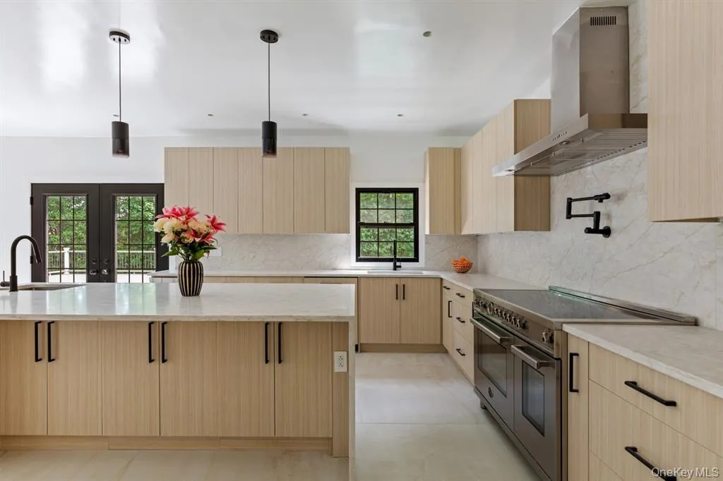 33 High Farms Road, Oyster Bay, NY, 6 Bedrooms Bedrooms, 12 Rooms Rooms,5 BathroomsBathrooms,Residential,For Rent,High Farms,0,977675 33 High Farms Road, Oyster Bay, NY, 6 Bedrooms Bedrooms, 12 Rooms Rooms,5 BathroomsBathrooms,Residential,For Rent,High Farms,0,977675
