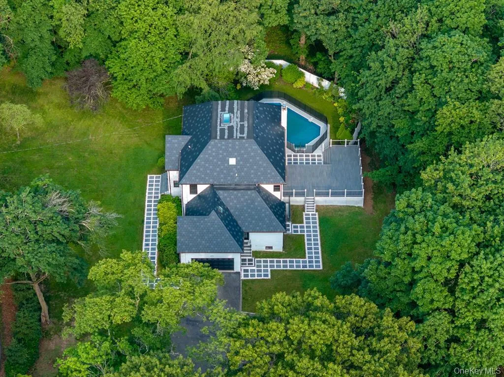 33 High Farms Road, Oyster Bay, NY, 6 Bedrooms Bedrooms, 12 Rooms Rooms,5 BathroomsBathrooms,Residential,For Rent,High Farms,0,977675 33 High Farms Road, Oyster Bay, NY, 6 Bedrooms Bedrooms, 12 Rooms Rooms,5 BathroomsBathrooms,Residential,For Rent,High Farms,0,977675