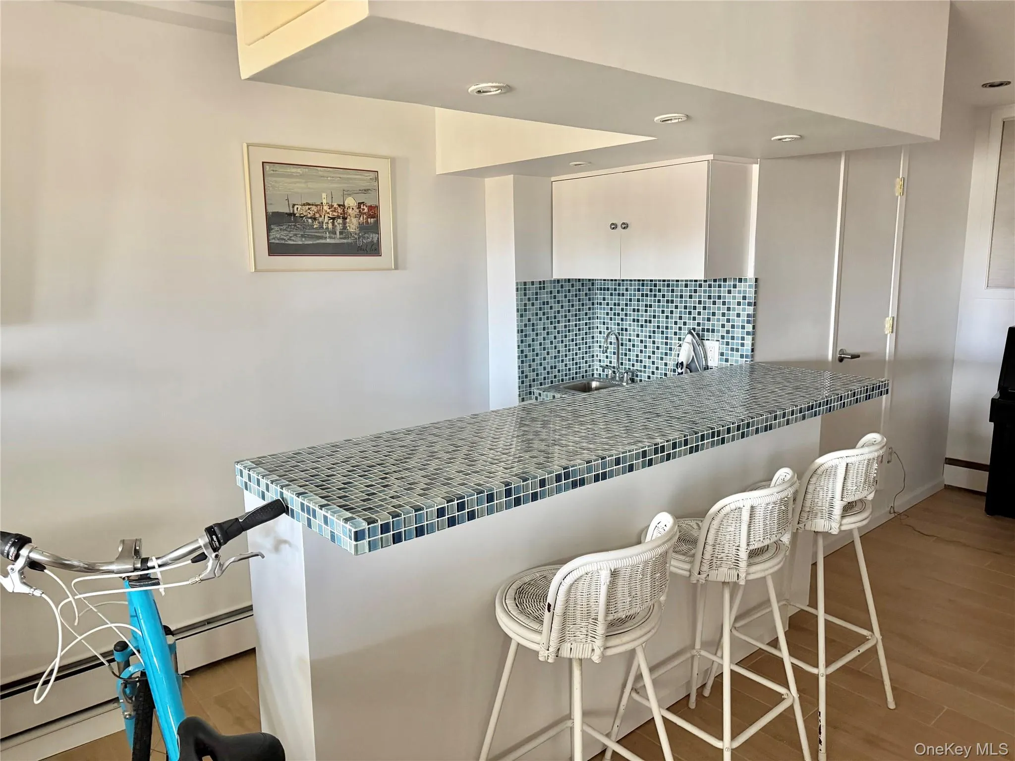 35 LIBRARY Avenue, Southampton, NY, 2 Bedrooms Bedrooms, 6 Rooms Rooms,3 BathroomsBathrooms,Residential,For Rent,LIBRARY,0,977679 35 LIBRARY Avenue, Southampton, NY, 2 Bedrooms Bedrooms, 6 Rooms Rooms,3 BathroomsBathrooms,Residential,For Rent,LIBRARY,0,977679