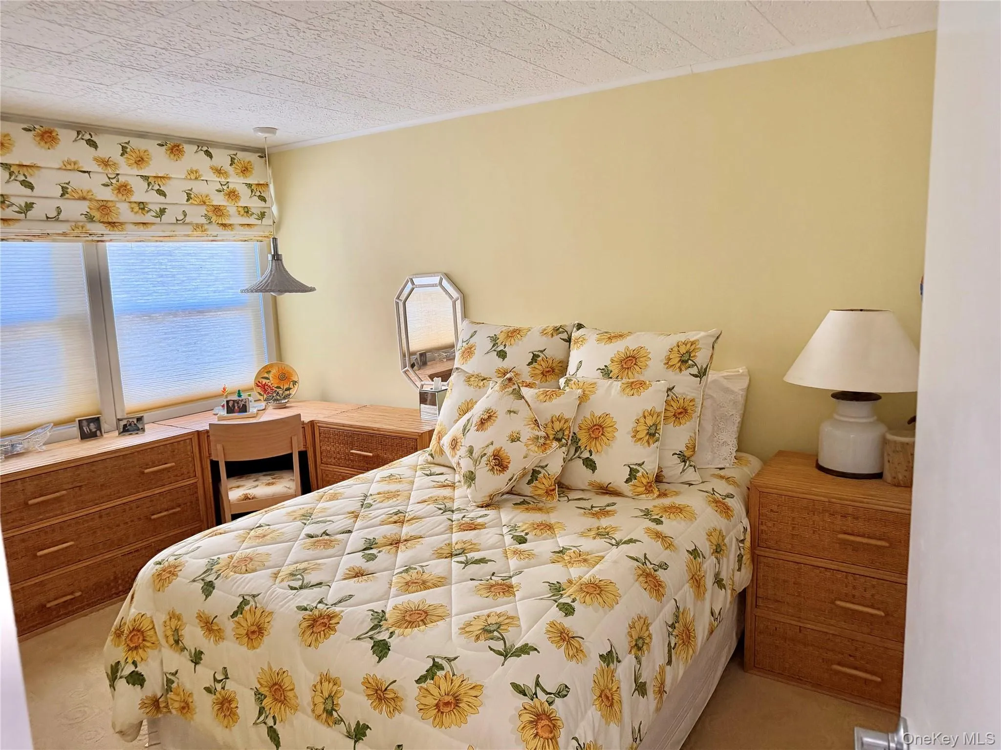 35 LIBRARY Avenue, Southampton, NY, 2 Bedrooms Bedrooms, 6 Rooms Rooms,3 BathroomsBathrooms,Residential,For Rent,LIBRARY,0,977679 35 LIBRARY Avenue, Southampton, NY, 2 Bedrooms Bedrooms, 6 Rooms Rooms,3 BathroomsBathrooms,Residential,For Rent,LIBRARY,0,977679