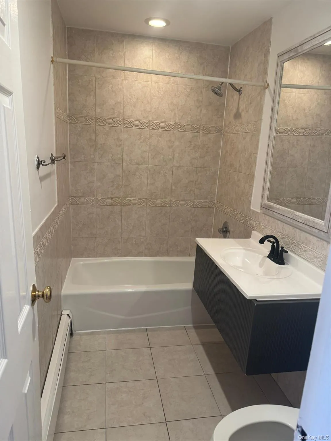 126 Roosevelt Drive, Haverstraw, NY, 3 Bedrooms Bedrooms, 5 Rooms Rooms,1 BathroomBathrooms,Residential Lease,For Rent,Roosevelt,0,977682 126 Roosevelt Drive, Haverstraw, NY, 3 Bedrooms Bedrooms, 5 Rooms Rooms,1 BathroomBathrooms,Residential Lease,For Rent,Roosevelt,0,977682