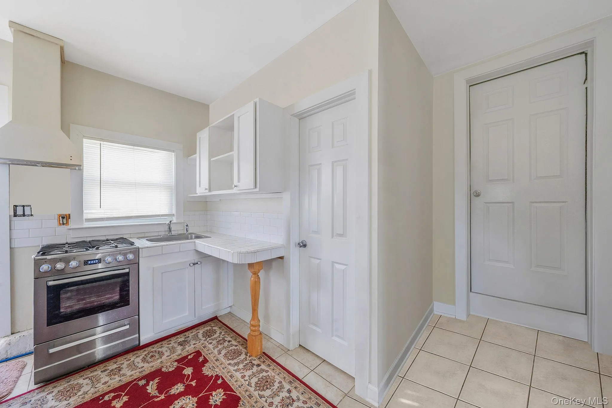 36595 County Road 48, Southold, NY, 4 Bedrooms Bedrooms, 10 Rooms Rooms,3 BathroomsBathrooms,Residential,For Rent,County Road 48,0,977695 36595 County Road 48, Southold, NY, 4 Bedrooms Bedrooms, 10 Rooms Rooms,3 BathroomsBathrooms,Residential,For Rent,County Road 48,0,977695