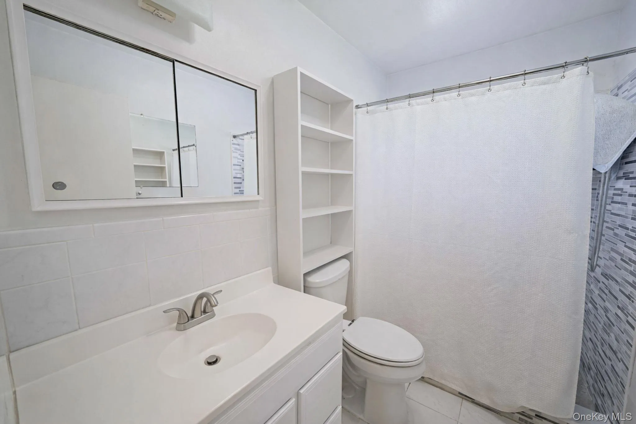36595 County Road 48, Southold, NY, 4 Bedrooms Bedrooms, 10 Rooms Rooms,3 BathroomsBathrooms,Residential,For Rent,County Road 48,0,977695 36595 County Road 48, Southold, NY, 4 Bedrooms Bedrooms, 10 Rooms Rooms,3 BathroomsBathrooms,Residential,For Rent,County Road 48,0,977695
