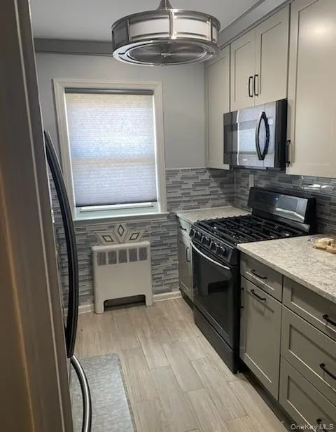 717 Tuckahoe Road, Yonkers, NY, 2 Bedrooms Bedrooms, 4 Rooms Rooms,1 BathroomBathrooms,Residential,For Rent,Tuckahoe,0,KEY977698 717 Tuckahoe Road, Yonkers, NY, 2 Bedrooms Bedrooms, 4 Rooms Rooms,1 BathroomBathrooms,Residential,For Rent,Tuckahoe,0,KEY977698