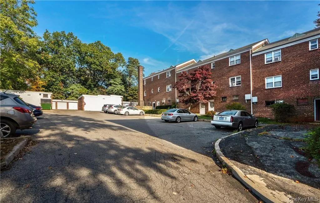 717 Tuckahoe Road, Yonkers, NY, 2 Bedrooms Bedrooms, 4 Rooms Rooms,1 BathroomBathrooms,Residential,For Rent,Tuckahoe,0,KEY977698 717 Tuckahoe Road, Yonkers, NY, 2 Bedrooms Bedrooms, 4 Rooms Rooms,1 BathroomBathrooms,Residential,For Rent,Tuckahoe,0,KEY977698