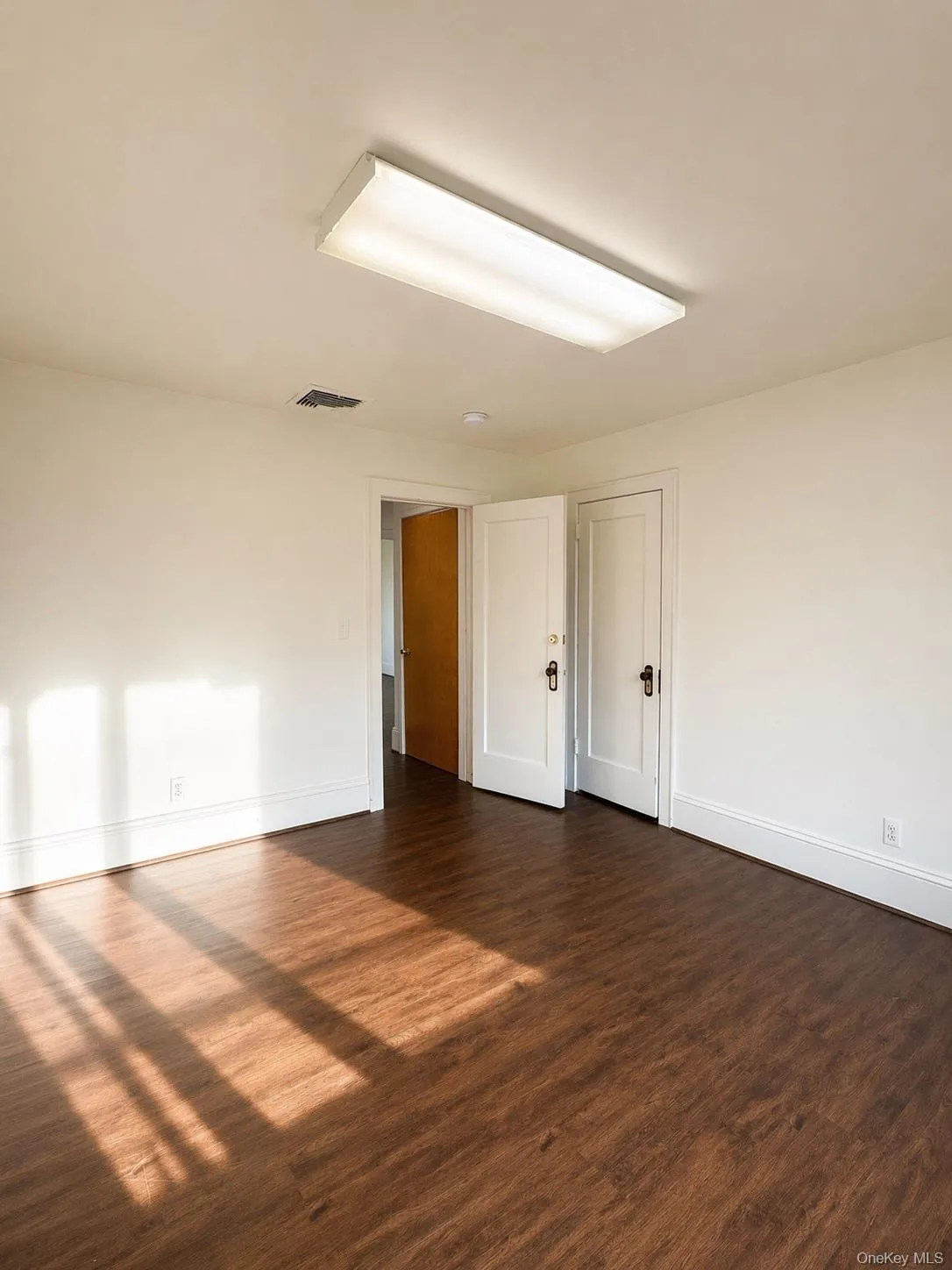 504 Broadway, Thompson, NY, 2 Bedrooms Bedrooms, 6 Rooms Rooms,1 BathroomBathrooms,Residential Lease,For Rent,Broadway,0,977712 504 Broadway, Thompson, NY, 2 Bedrooms Bedrooms, 6 Rooms Rooms,1 BathroomBathrooms,Residential Lease,For Rent,Broadway,0,977712