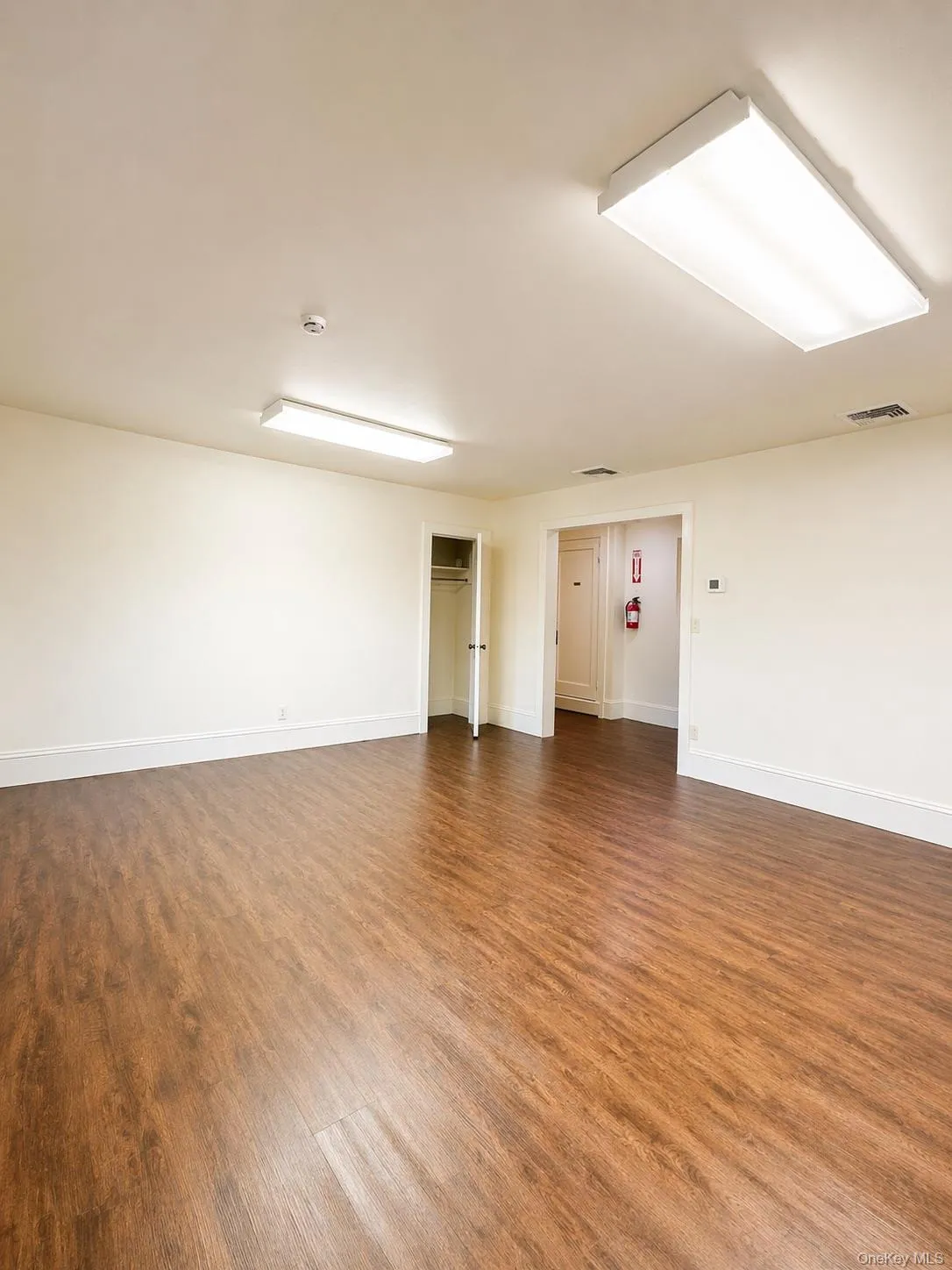 504 Broadway, Thompson, NY, 2 Bedrooms Bedrooms, 6 Rooms Rooms,1 BathroomBathrooms,Residential Lease,For Rent,Broadway,0,977712 504 Broadway, Thompson, NY, 2 Bedrooms Bedrooms, 6 Rooms Rooms,1 BathroomBathrooms,Residential Lease,For Rent,Broadway,0,977712
