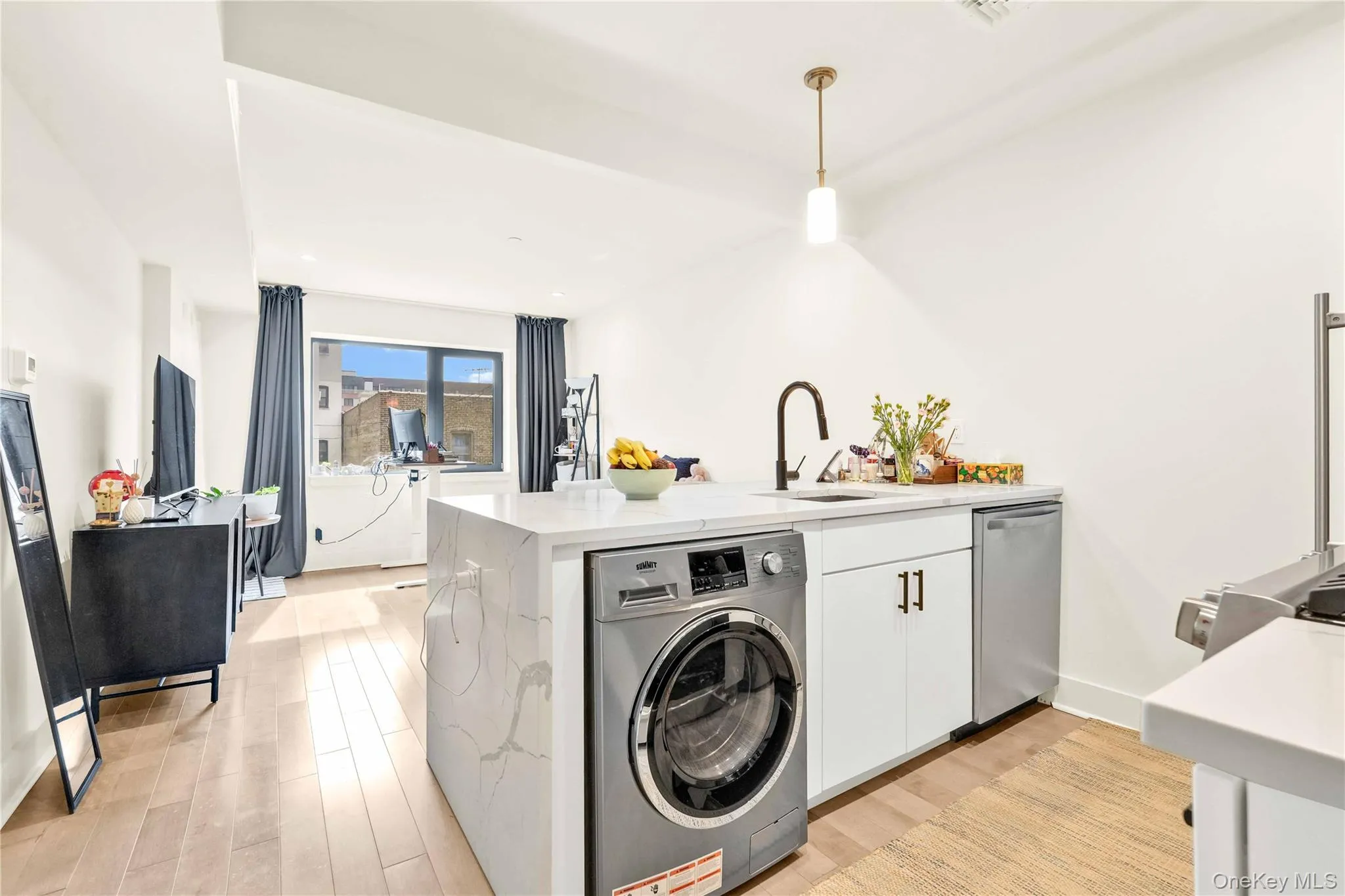 31-41 29th Street, New York, NY, 1 Bedroom Bedrooms, 3 Rooms Rooms,1 BathroomBathrooms,Residential,For Rent,29th,0,977713 31-41 29th Street, New York, NY, 1 Bedroom Bedrooms, 3 Rooms Rooms,1 BathroomBathrooms,Residential,For Rent,29th,0,977713