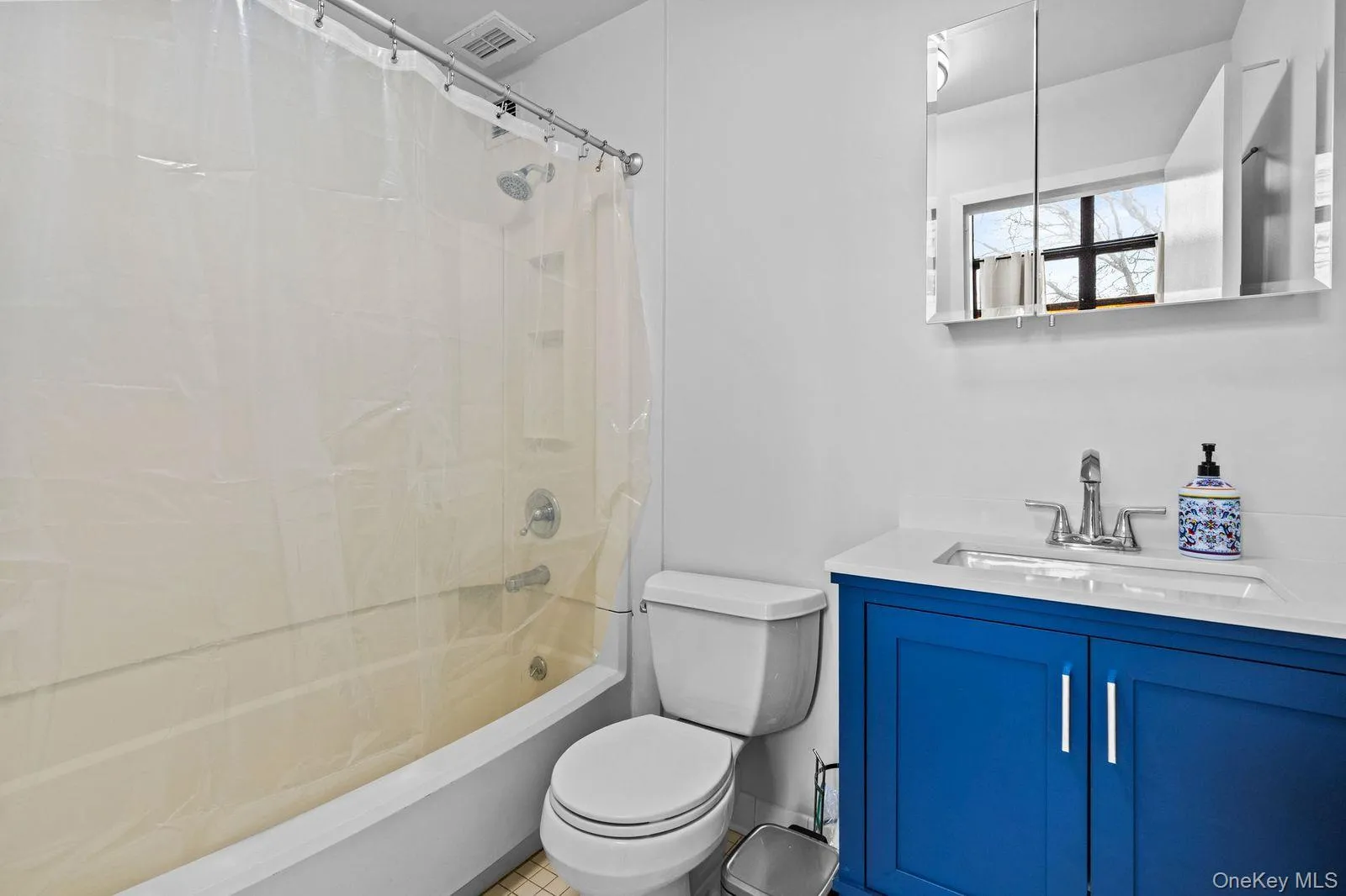 Bathroom Bathroom