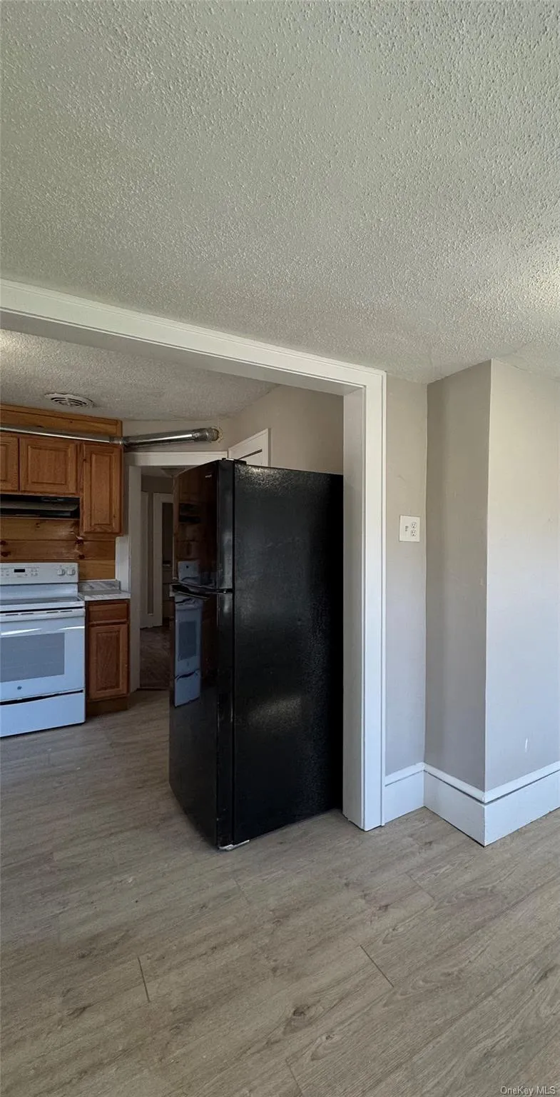 440 Main Street, Liberty, NY, 5 Bedrooms Bedrooms, 8 Rooms Rooms,2 BathroomsBathrooms,Residential Lease,For Rent,Main,0,977716 440 Main Street, Liberty, NY, 5 Bedrooms Bedrooms, 8 Rooms Rooms,2 BathroomsBathrooms,Residential Lease,For Rent,Main,0,977716
