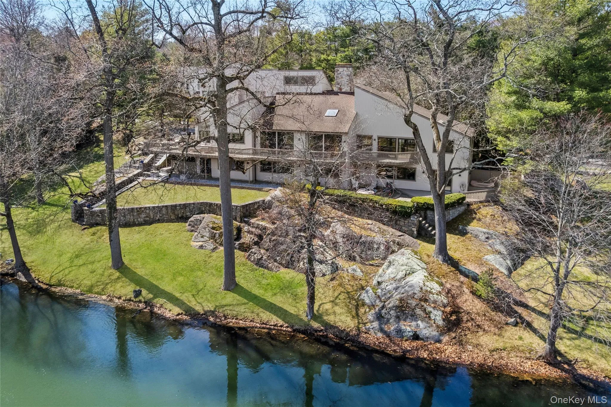 3 Lakeside Drive, Harrison, NY, 5 Bedrooms Bedrooms, 16 Rooms Rooms,4 BathroomsBathrooms,Residential,For Rent,Lakeside,0,977718 3 Lakeside Drive, Harrison, NY, 5 Bedrooms Bedrooms, 16 Rooms Rooms,4 BathroomsBathrooms,Residential,For Rent,Lakeside,0,977718