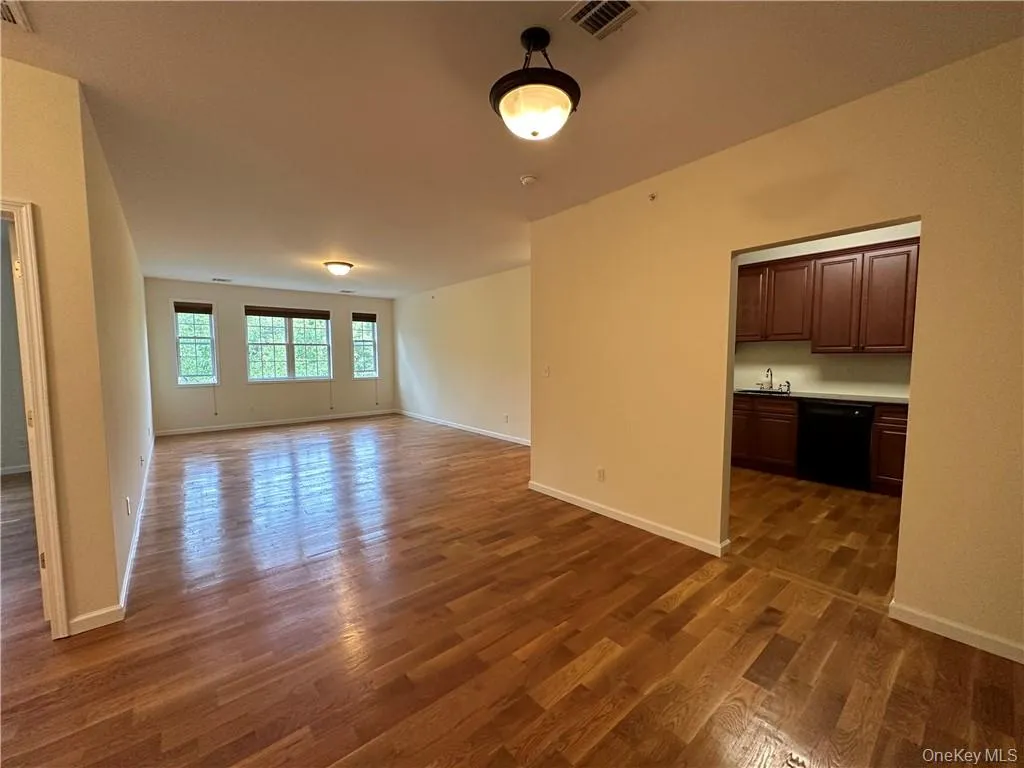 75 QUAKER Avenue, Cornwall, NY, 3 Bedrooms Bedrooms, 5 Rooms Rooms,2 BathroomsBathrooms,Residential Lease,For Rent,QUAKER,0,977719 75 QUAKER Avenue, Cornwall, NY, 3 Bedrooms Bedrooms, 5 Rooms Rooms,2 BathroomsBathrooms,Residential Lease,For Rent,QUAKER,0,977719