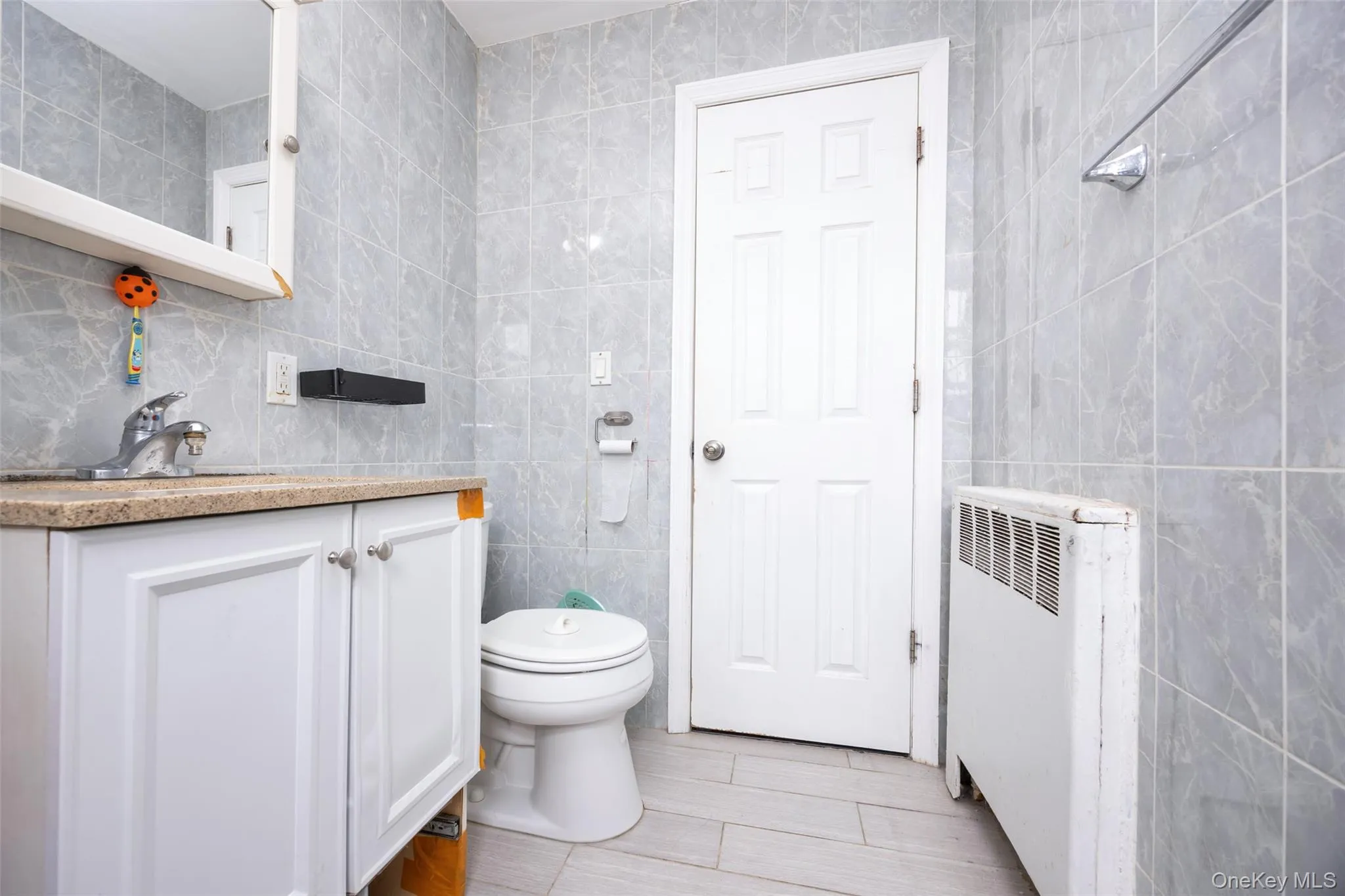 69-12 140th Street, New York, NY, 1 Bedroom Bedrooms, 5 Rooms Rooms,1 BathroomBathrooms,Residential Sale,For Rent,140th,0,977727 69-12 140th Street, New York, NY, 1 Bedroom Bedrooms, 5 Rooms Rooms,1 BathroomBathrooms,Residential Sale,For Rent,140th,0,977727